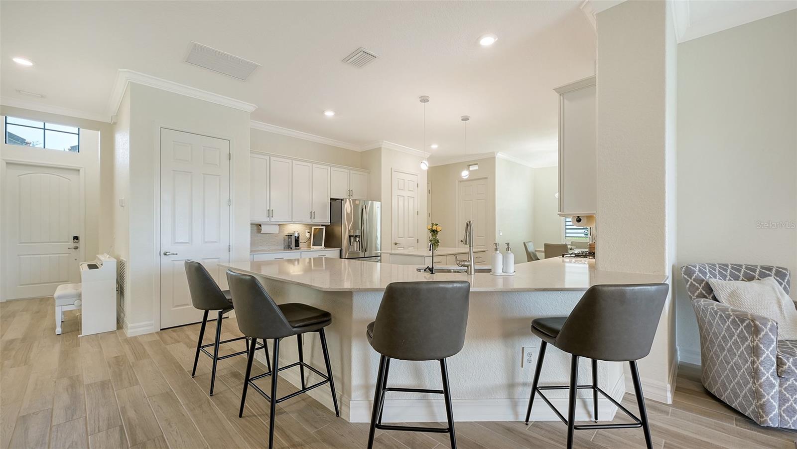 Image 23 of 76 For 15719 Seaton Place