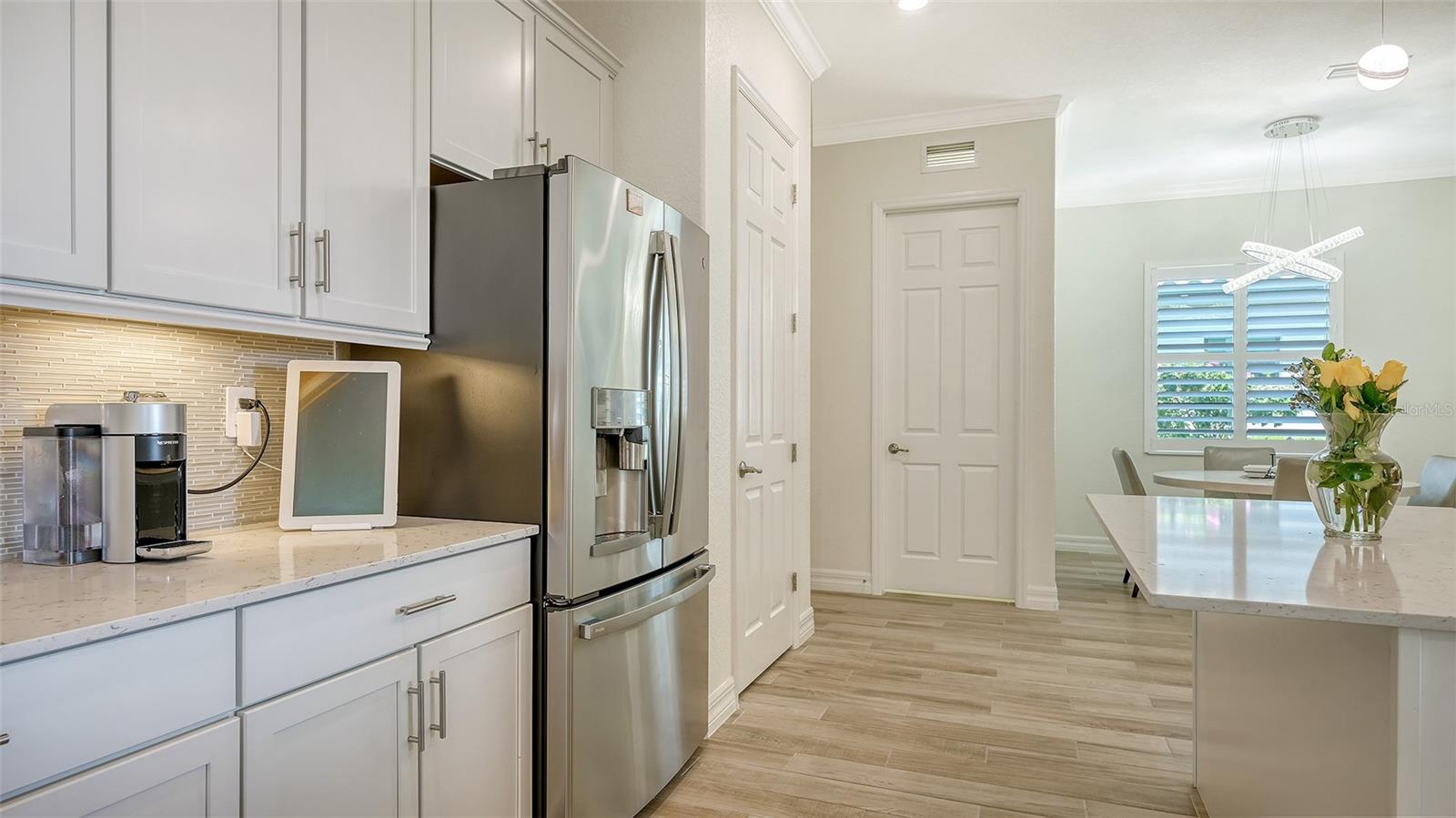 Image 25 of 76 For 15719 Seaton Place