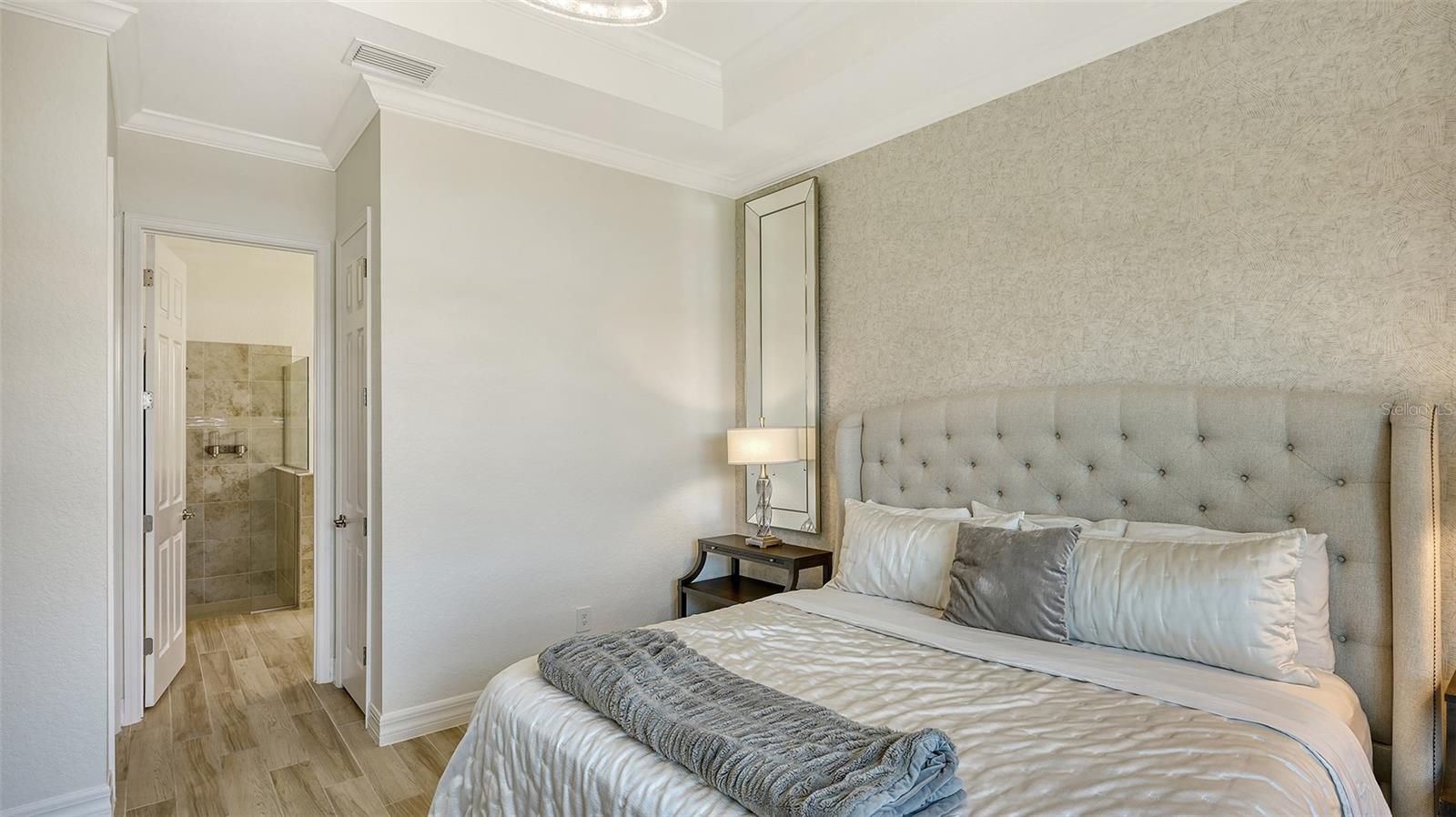 Image 33 of 76 For 15719 Seaton Place