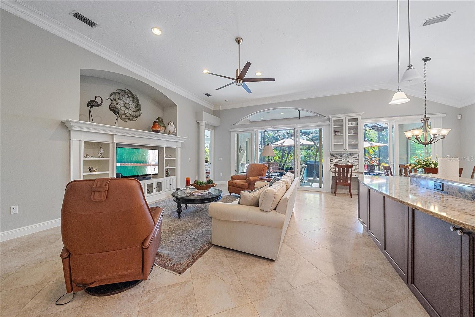 Image 8 of 40 For 7825 Troon Court