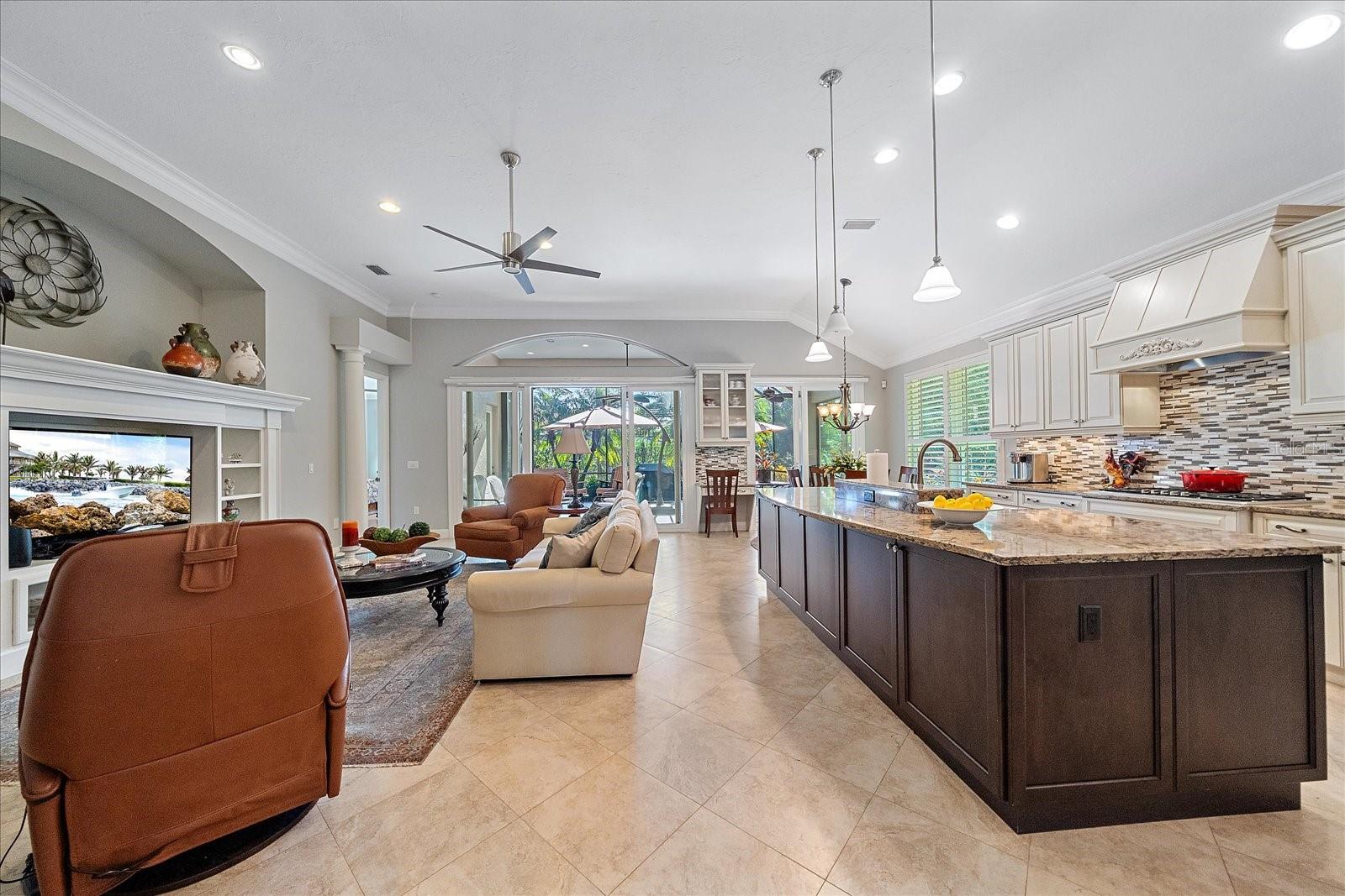 Image 9 of 40 For 7825 Troon Court