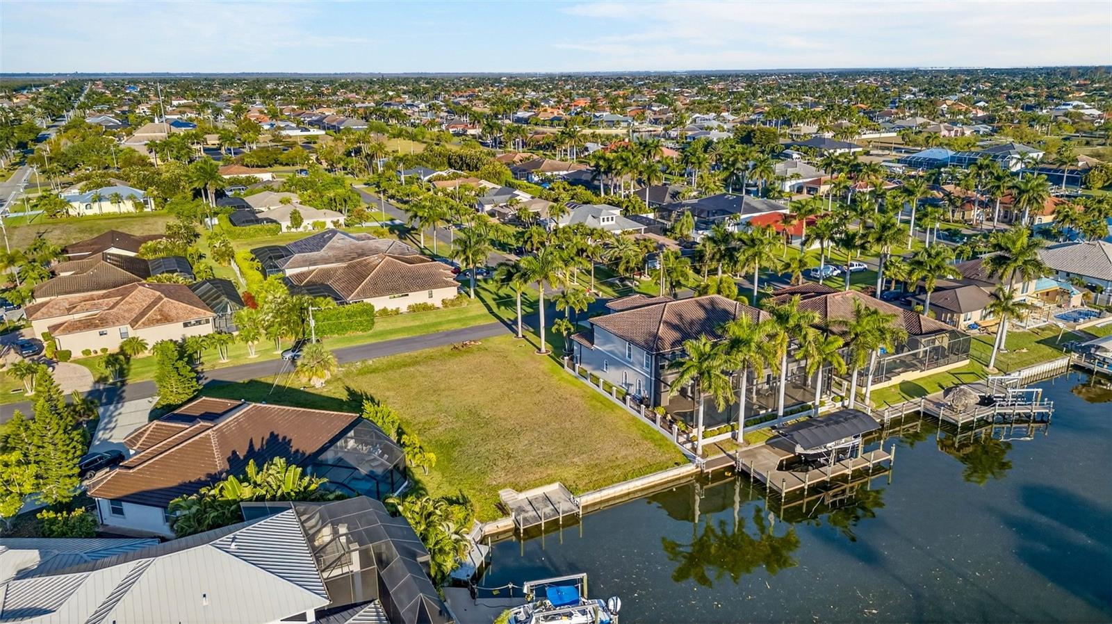 Image 8 of 18 For 5423 17th Avenue