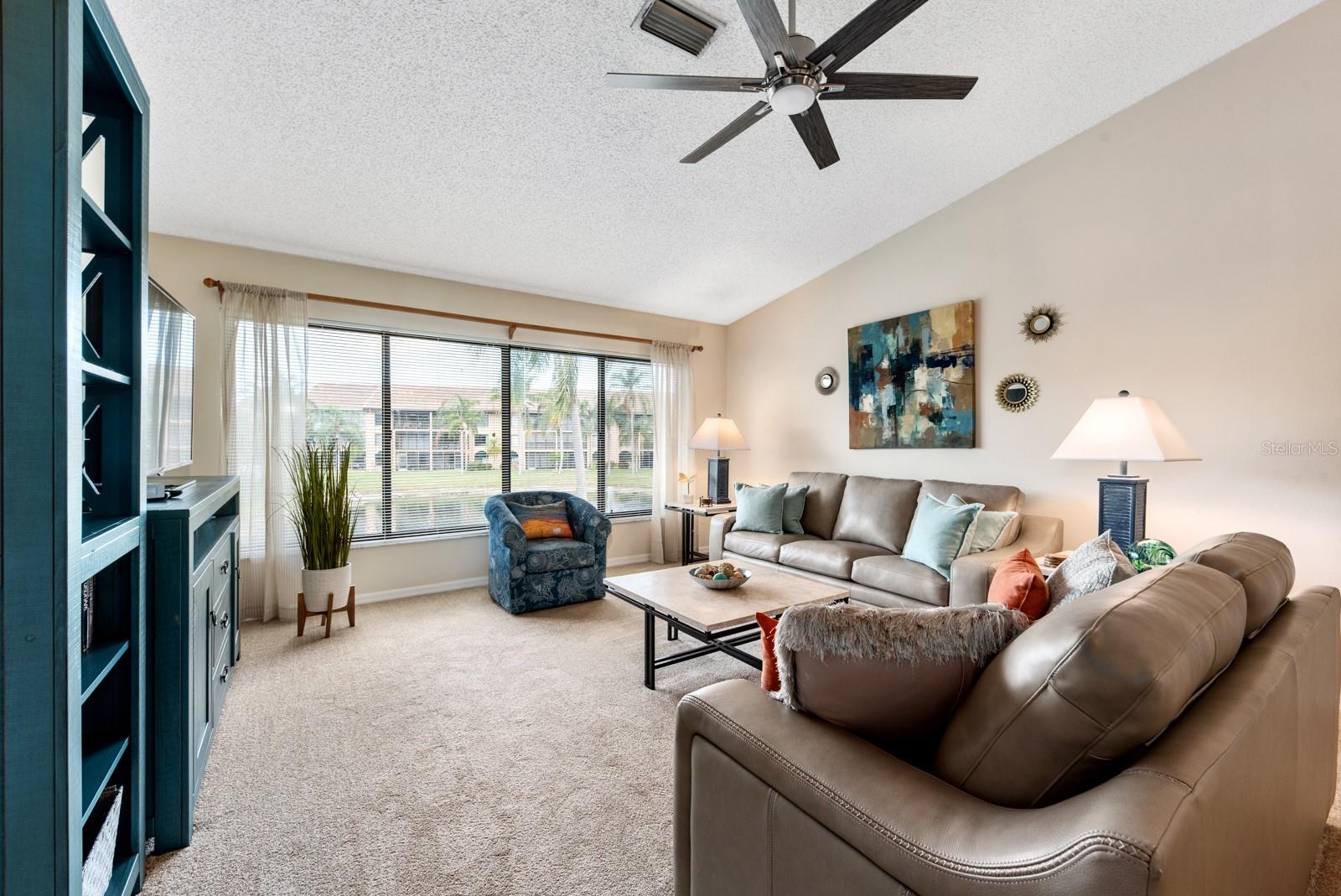 Image 19 of 35 For 5656 Ashton Lake Drive 5656