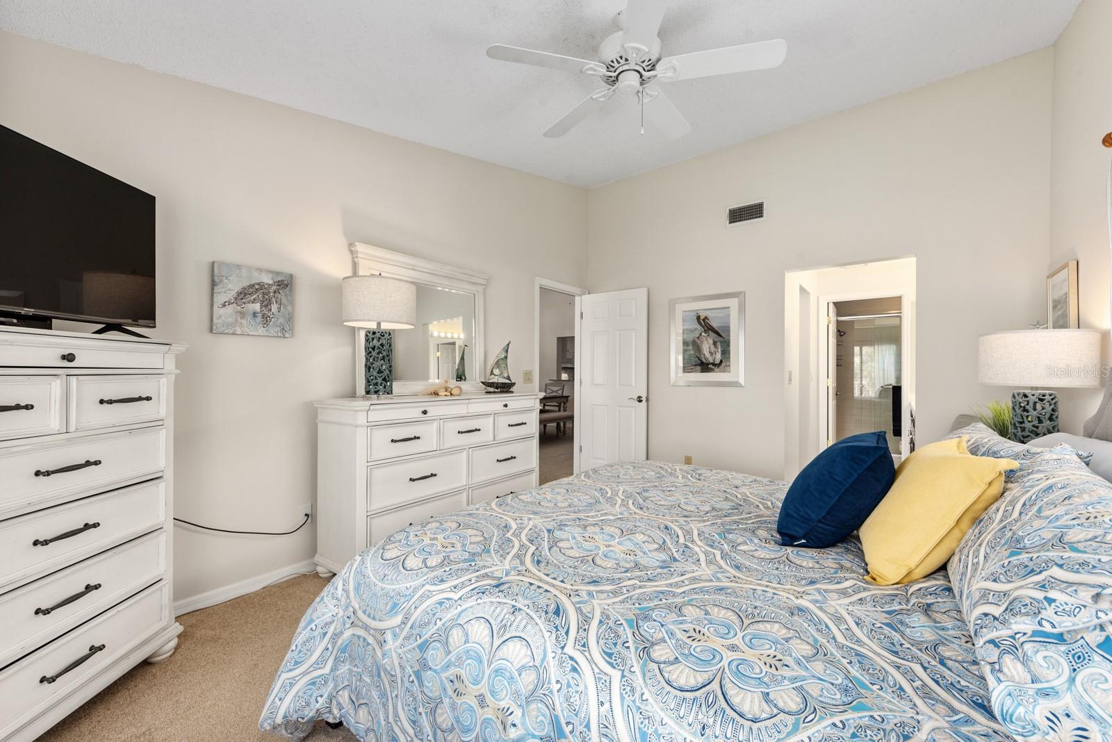 Image 25 of 35 For 5656 Ashton Lake Drive 5656