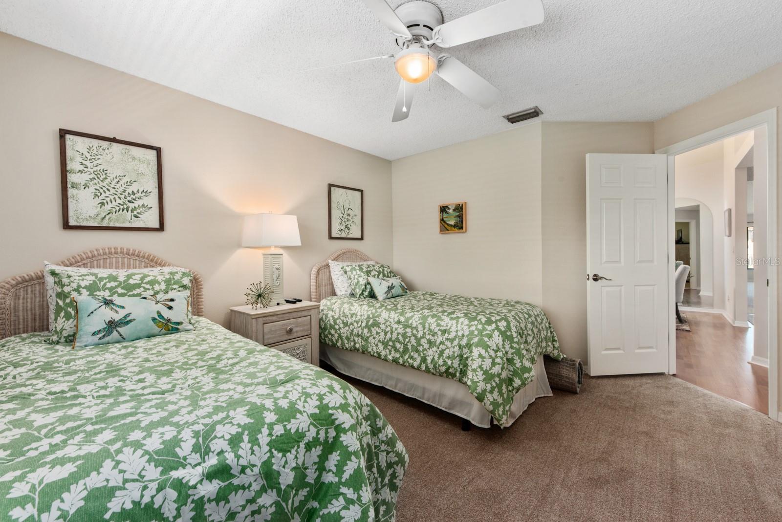 Image 6 of 35 For 5656 Ashton Lake Drive 5656