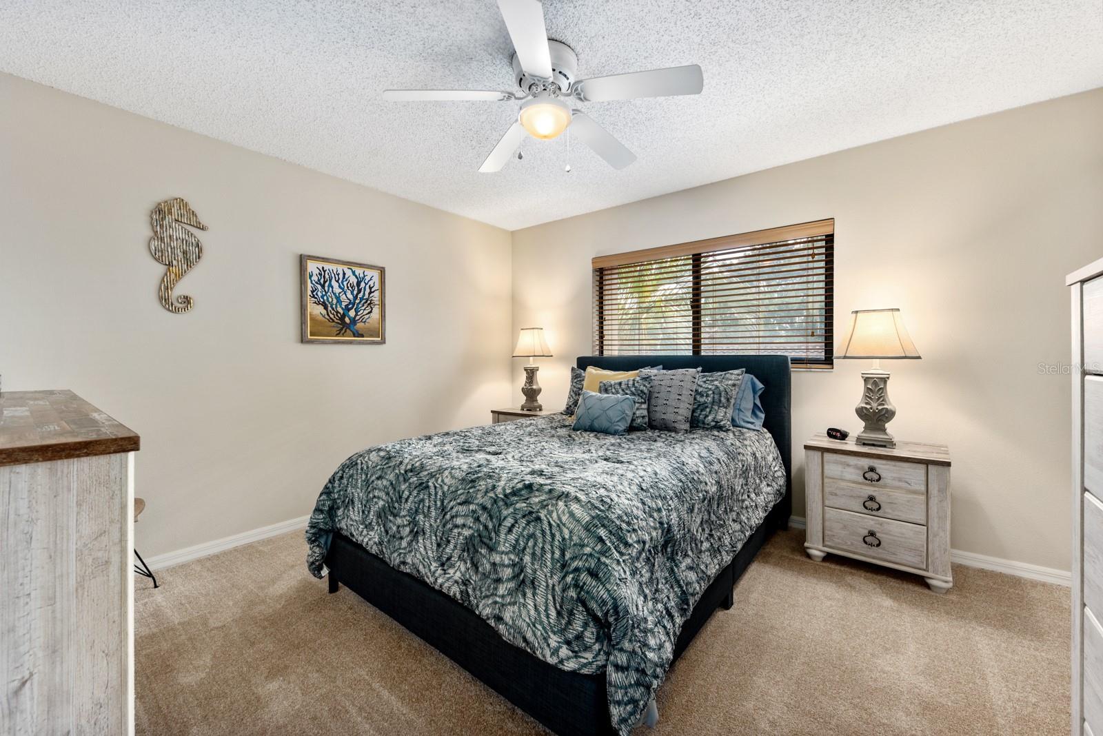 Image 8 of 35 For 5656 Ashton Lake Drive 5656