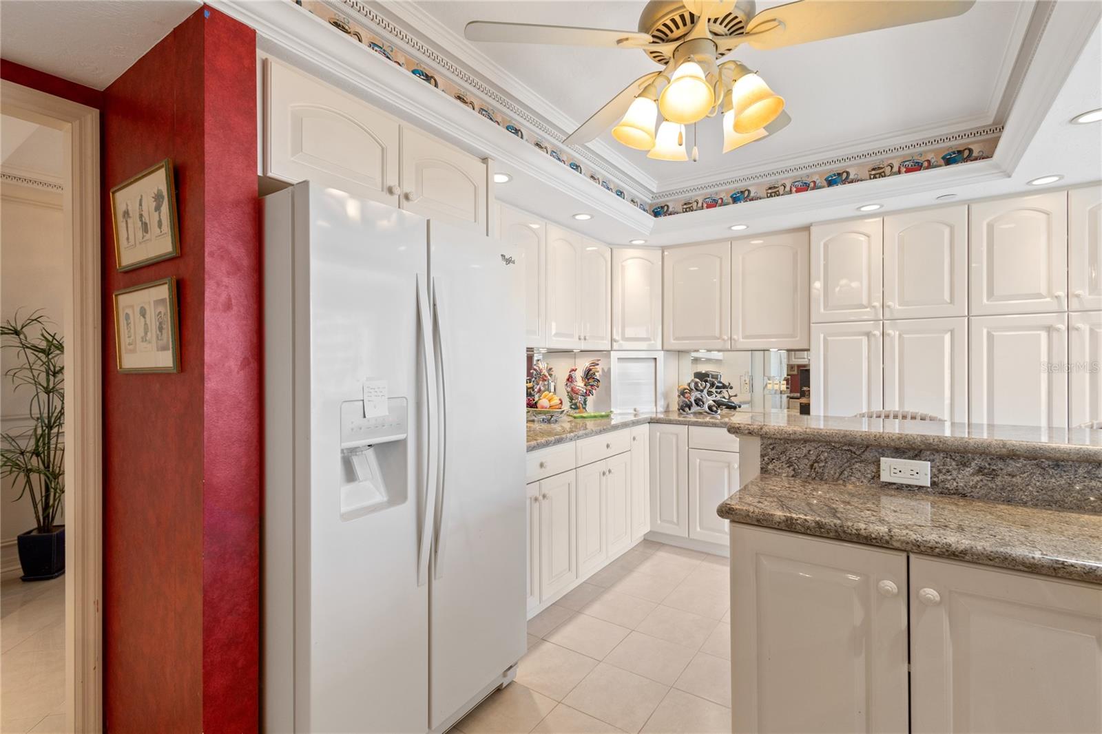 Image 22 of 72 For 1445 Gulf Of Mexico Drive 501