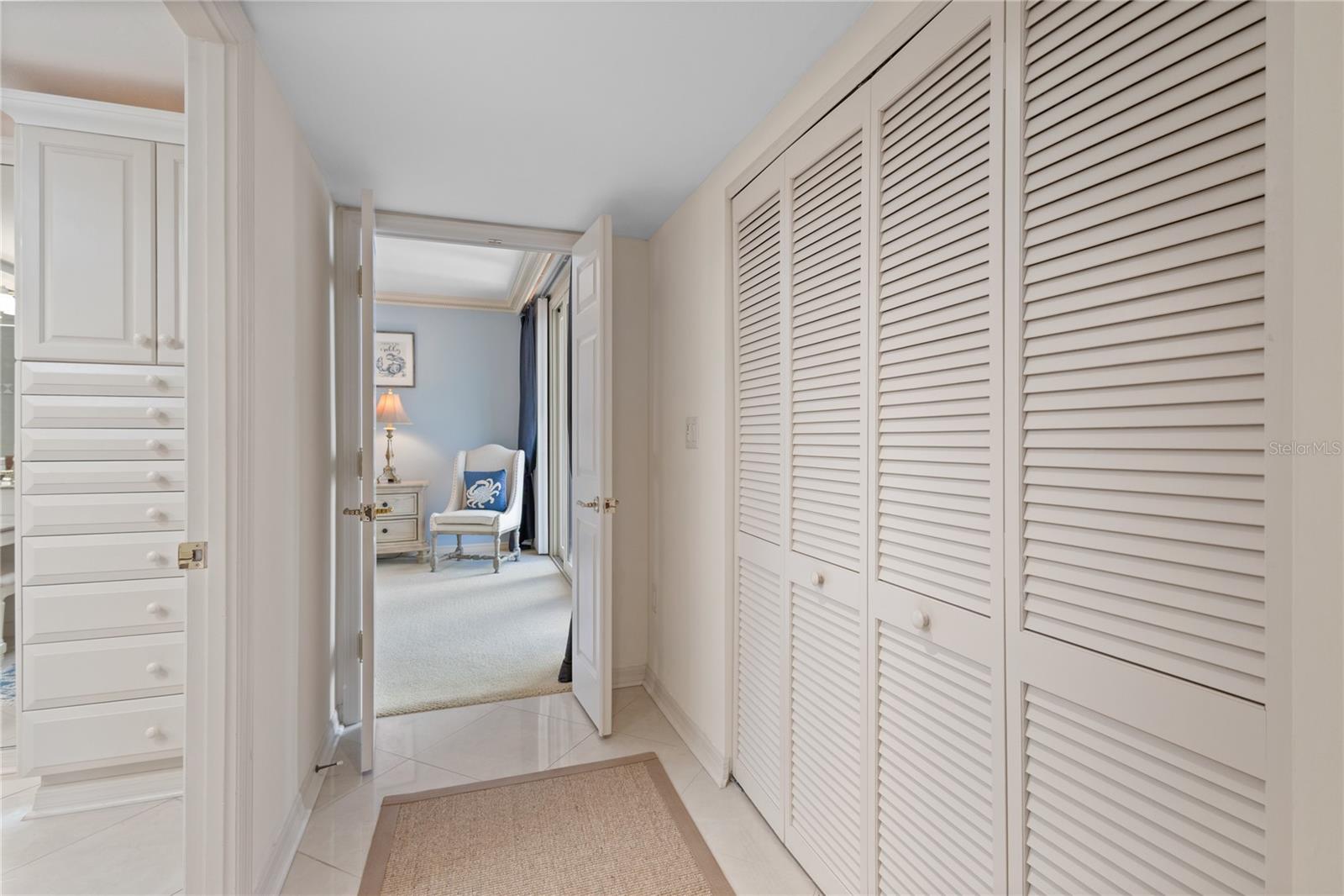 Image 31 of 72 For 1445 Gulf Of Mexico Drive 501