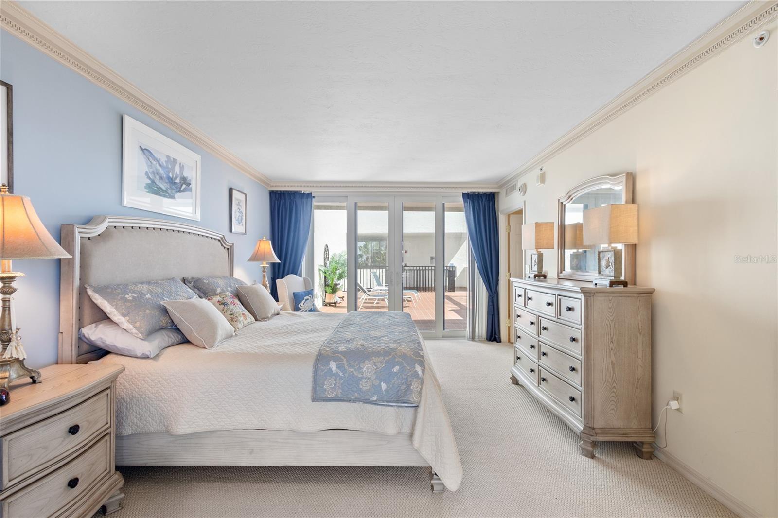 Image 33 of 72 For 1445 Gulf Of Mexico Drive 501