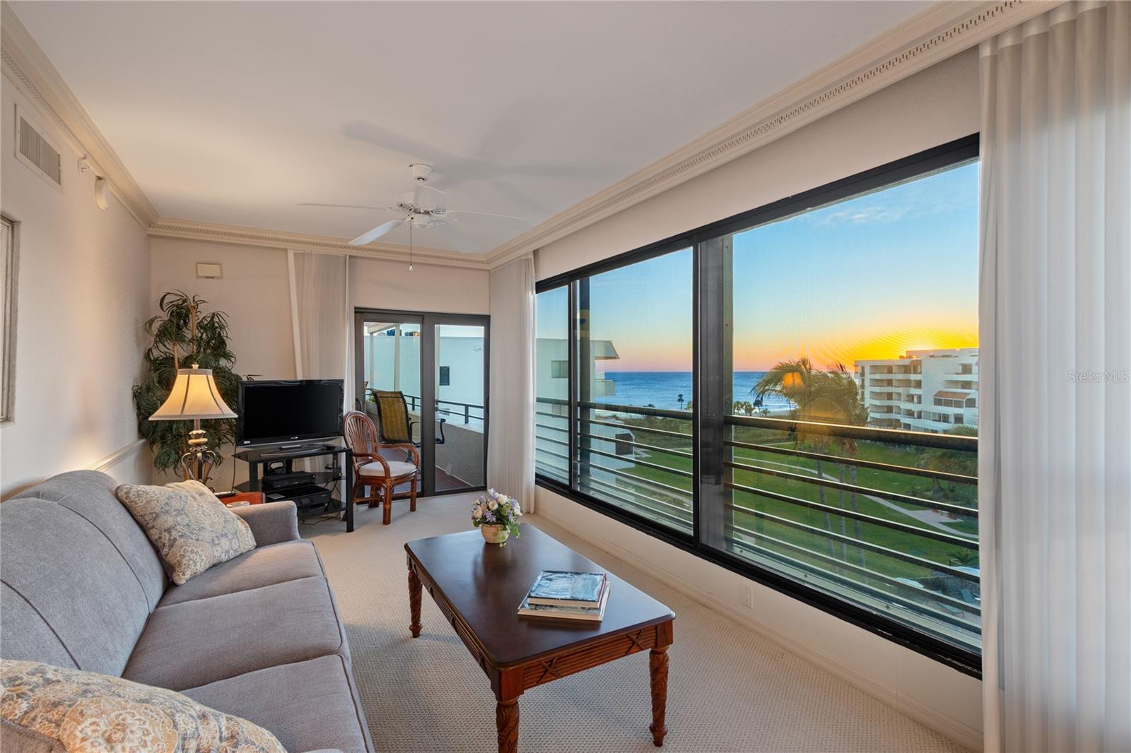 Image 36 of 72 For 1445 Gulf Of Mexico Drive 501