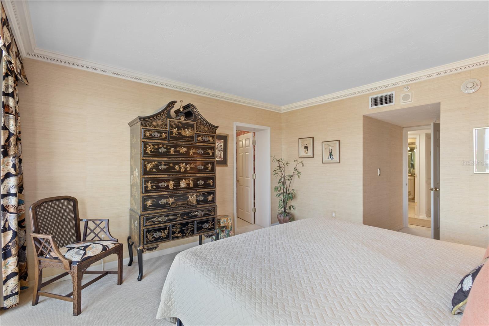 Image 44 of 72 For 1445 Gulf Of Mexico Drive 501