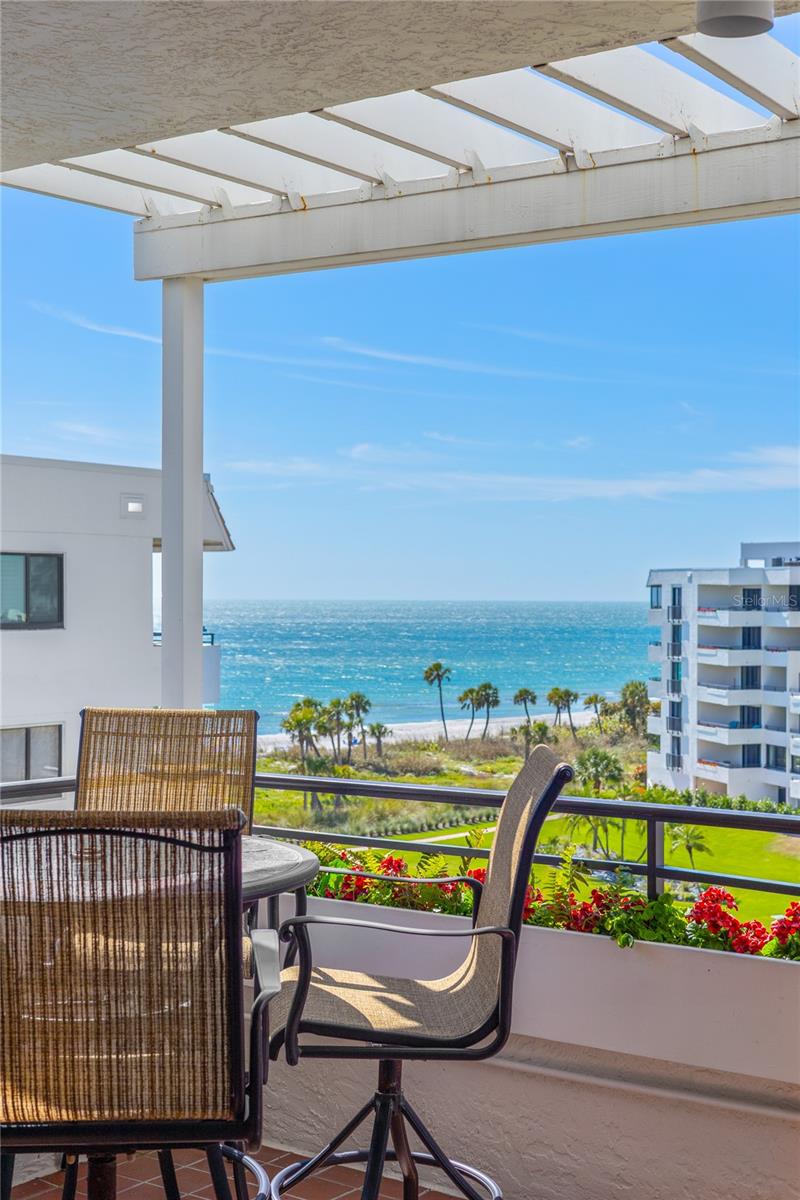 Image 9 of 72 For 1445 Gulf Of Mexico Drive 501