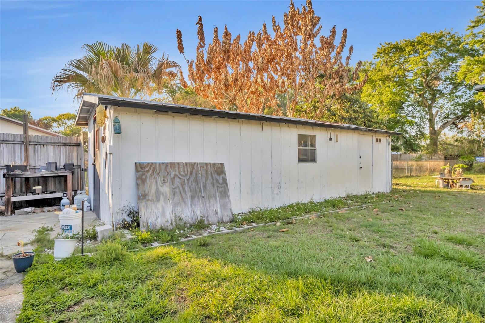 Image 16 of 16 For 613 Still Street