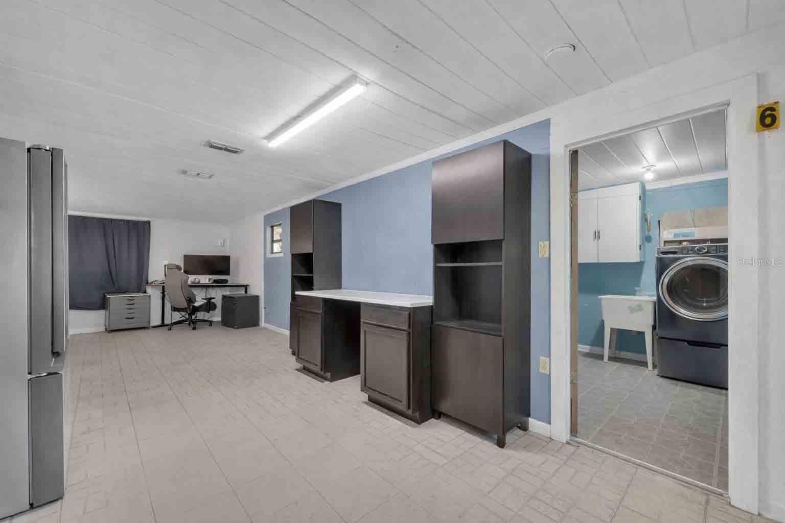 Image 6 of 16 For 613 Still Street