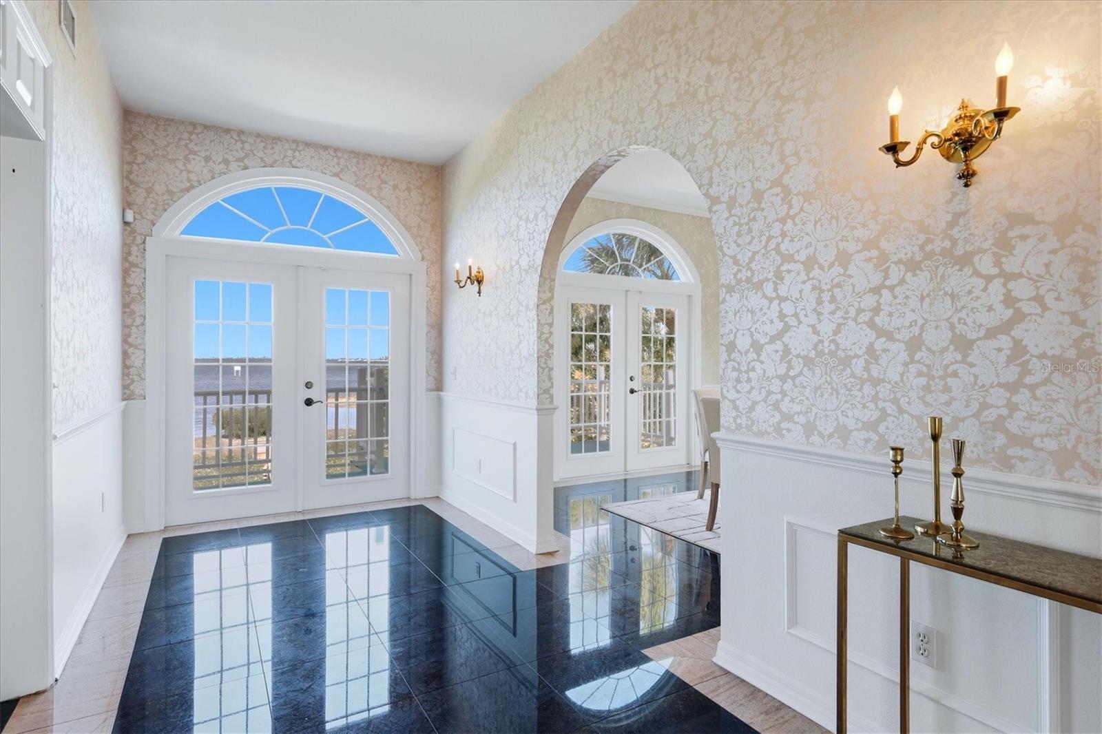 Image 11 of 73 For 3308 Palma Sola Boulevard