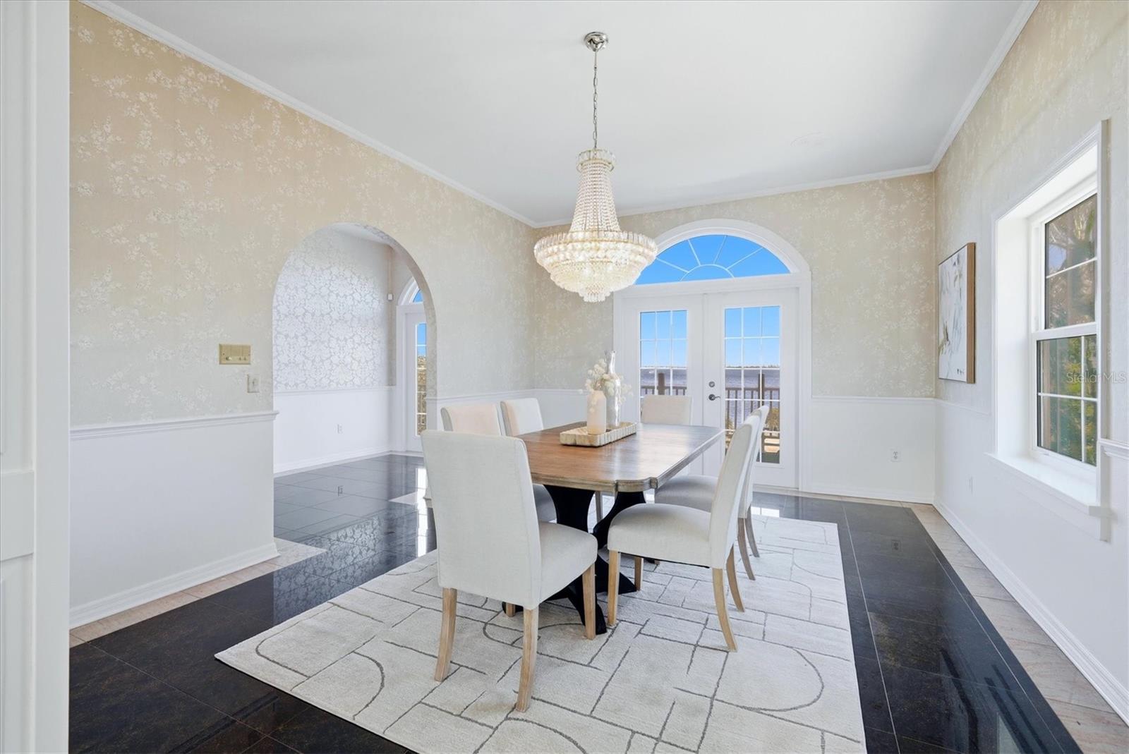 Image 14 of 73 For 3308 Palma Sola Boulevard