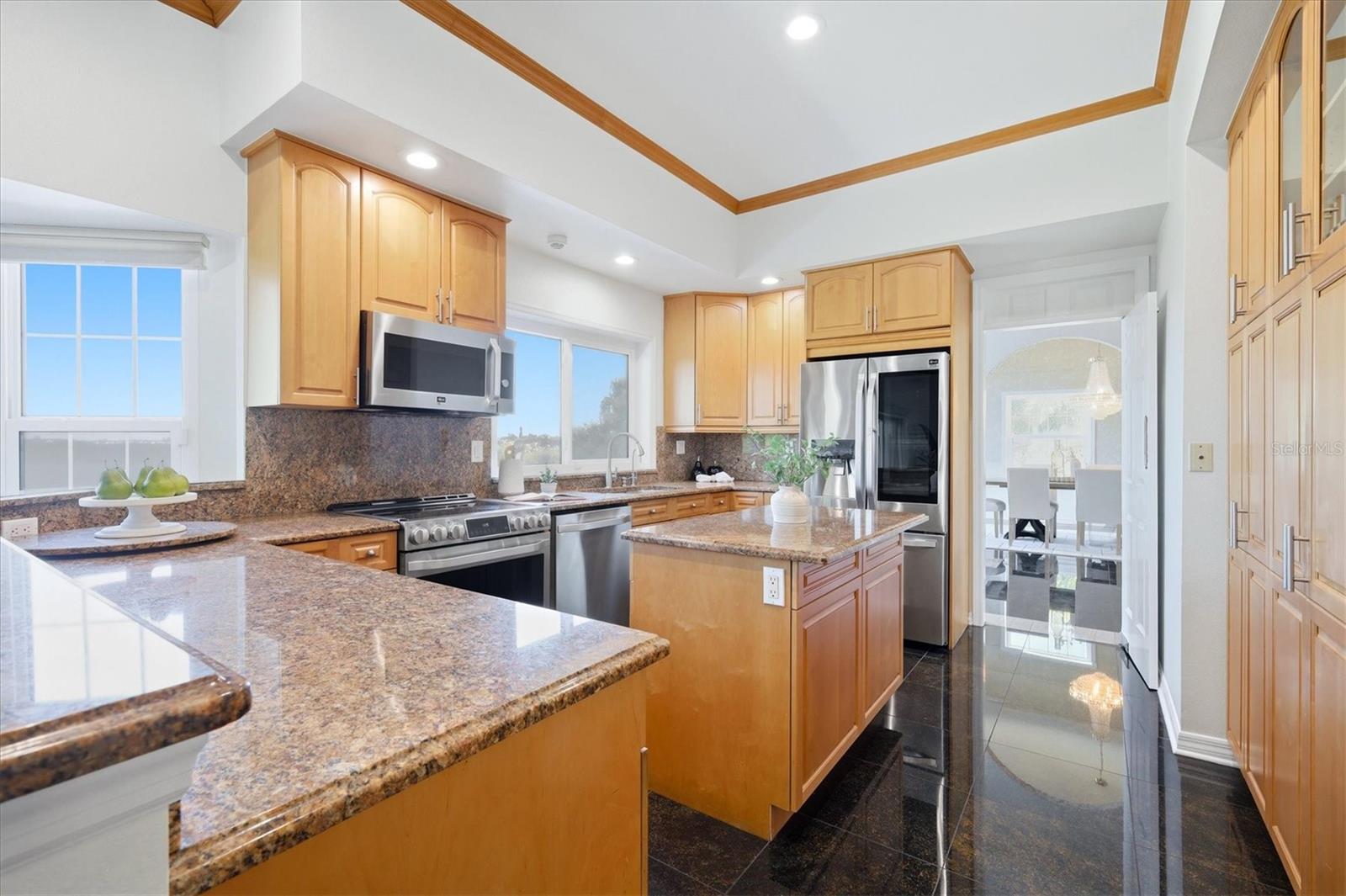 Image 19 of 73 For 3308 Palma Sola Boulevard