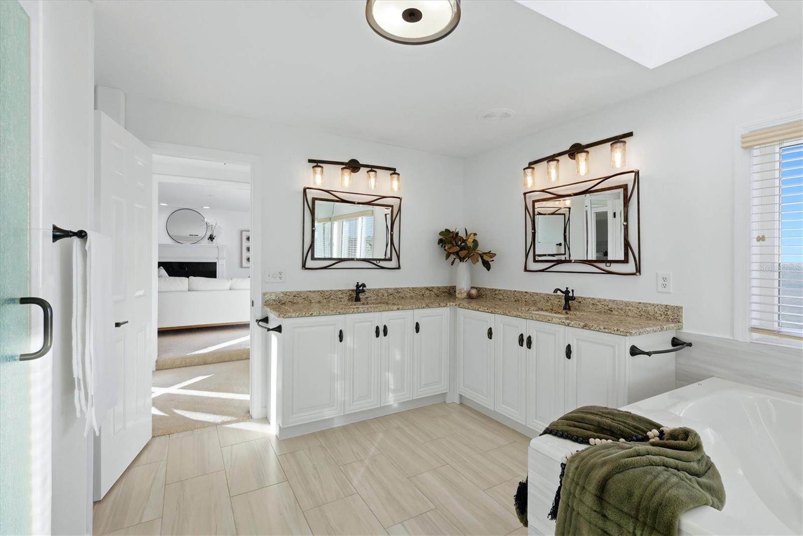 Image 34 of 73 For 3308 Palma Sola Boulevard