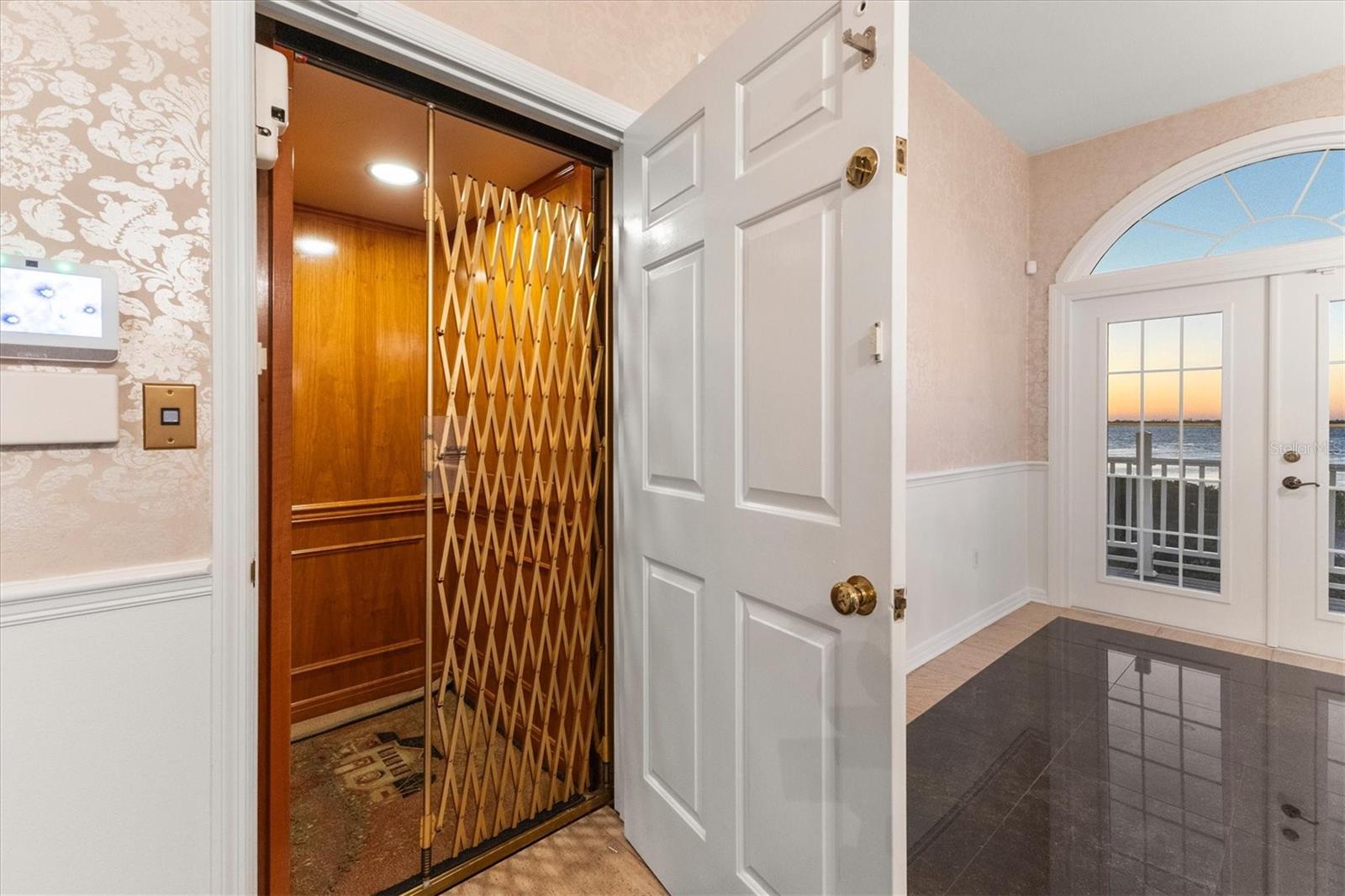 Image 40 of 73 For 3308 Palma Sola Boulevard