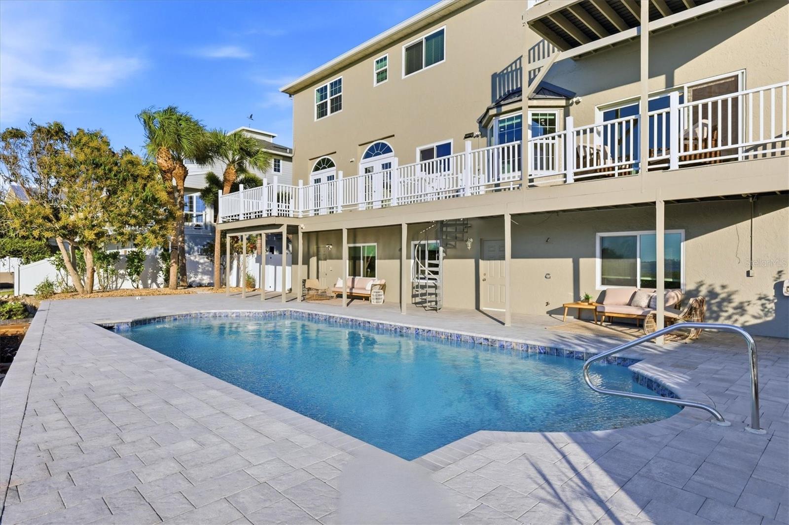 Image 47 of 73 For 3308 Palma Sola Boulevard