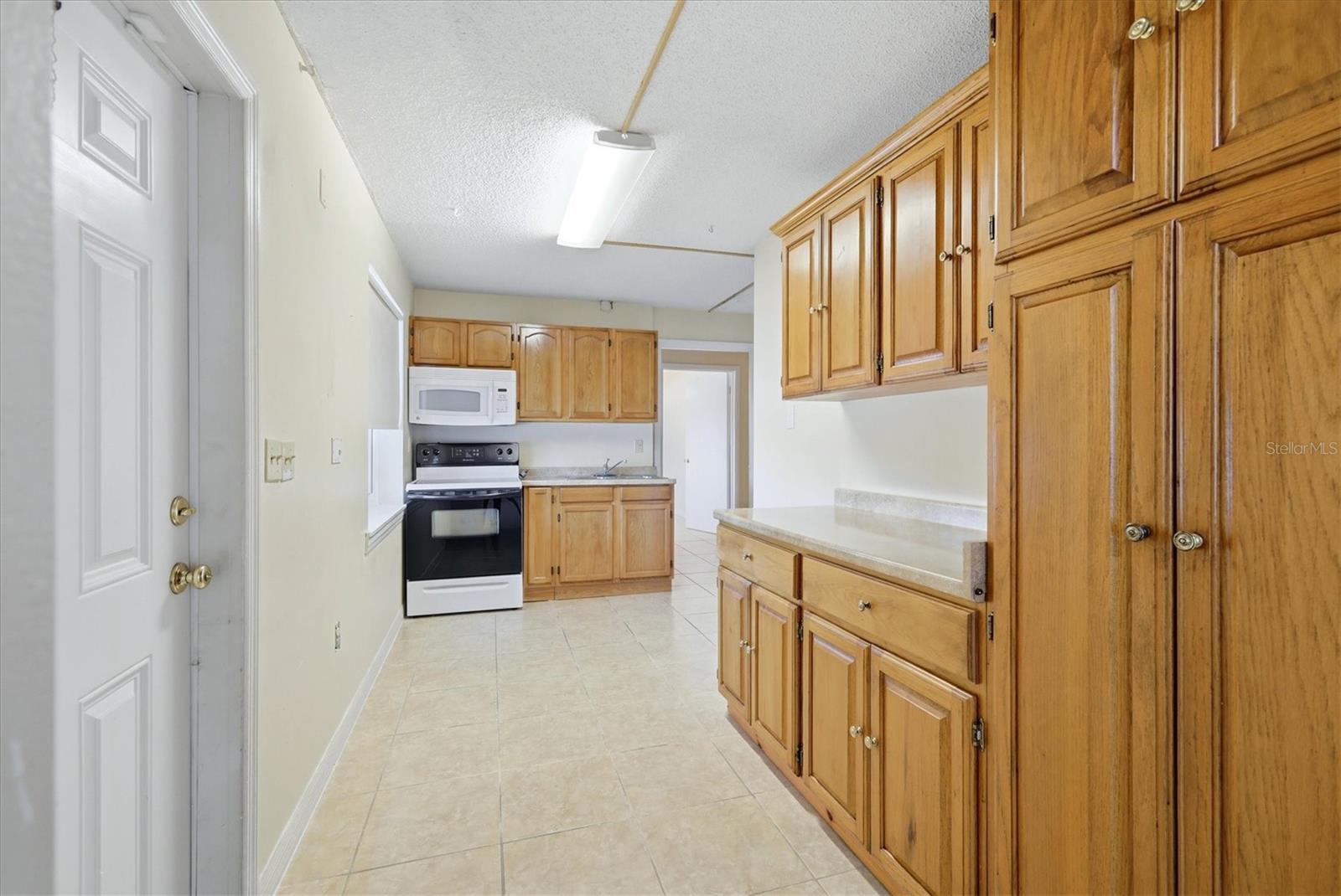 Image 63 of 73 For 3308 Palma Sola Boulevard