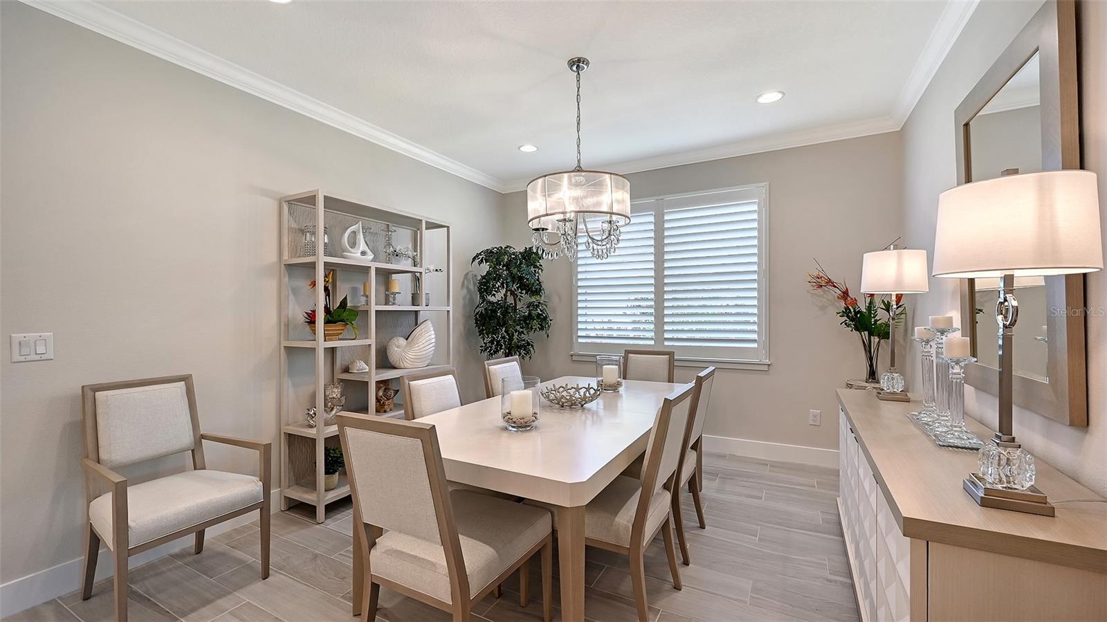 Image 11 of 43 For 5521 Blue Water Boulevard