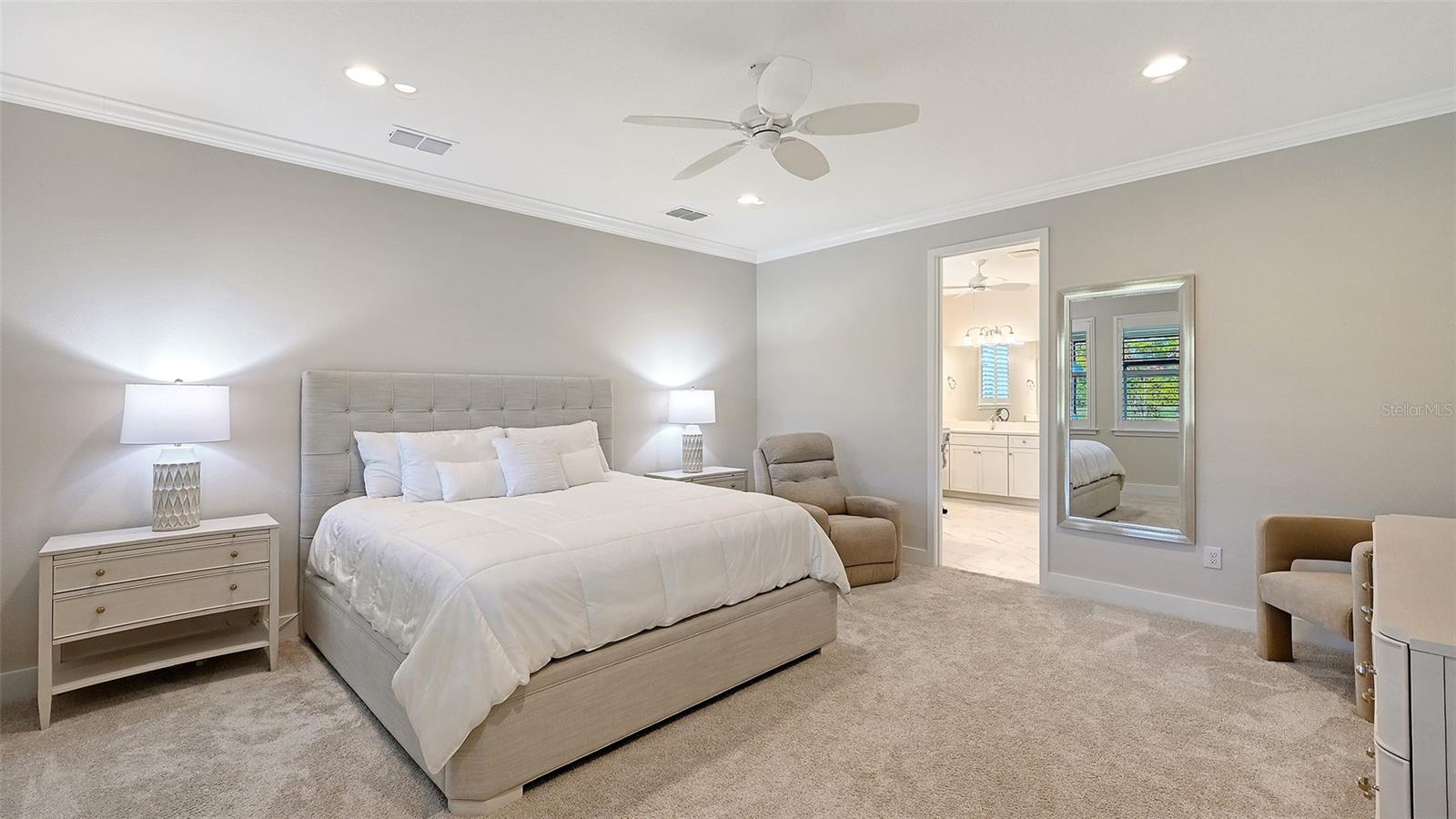 Image 13 of 43 For 5521 Blue Water Boulevard