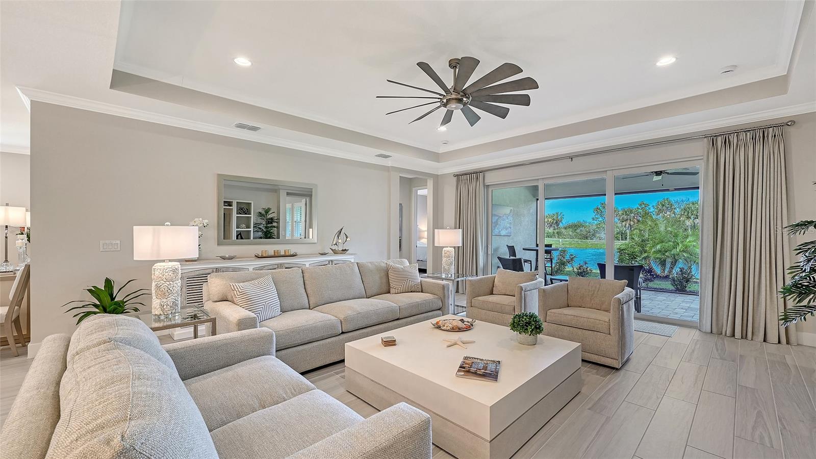 Image 6 of 43 For 5521 Blue Water Boulevard