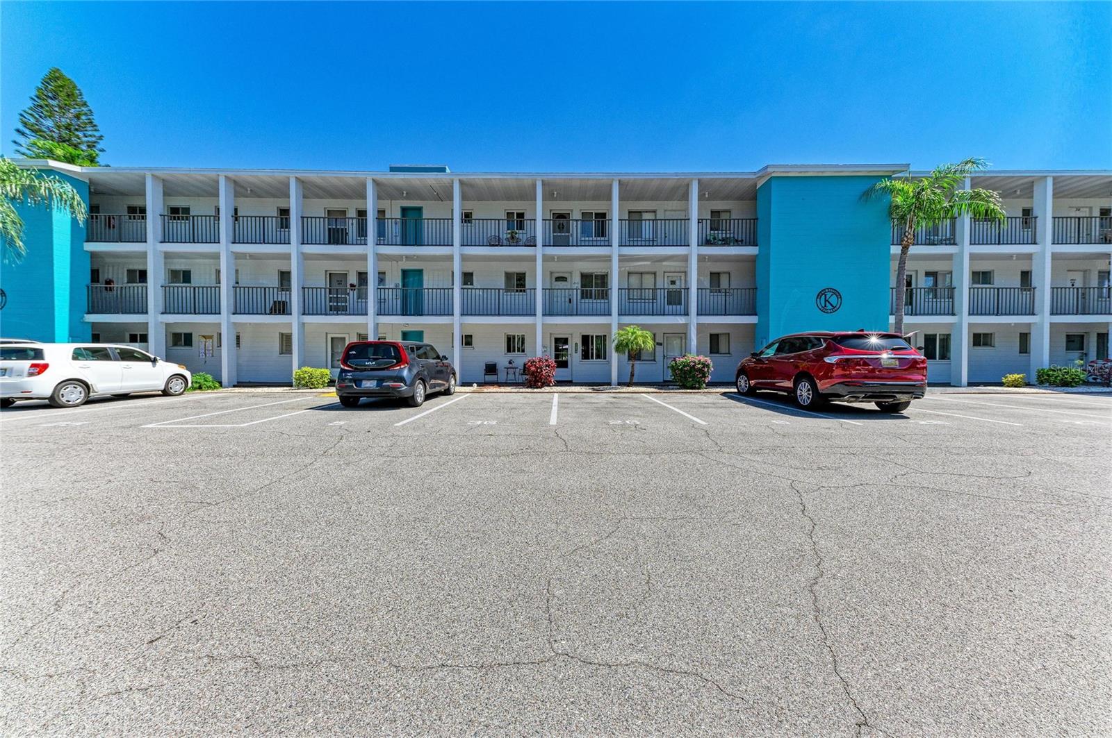 Image 11 of 35 For 2431 Flamingo Boulevard K25