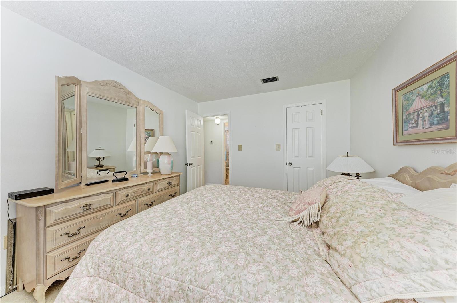 Image 26 of 35 For 2431 Flamingo Boulevard K25