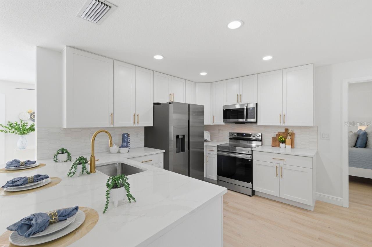 Image 14 of 52 For 1856 Mova Street