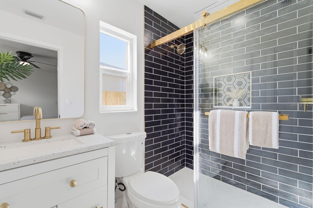 Image 24 of 52 For 1856 Mova Street