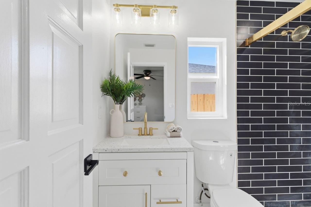 Image 25 of 52 For 1856 Mova Street