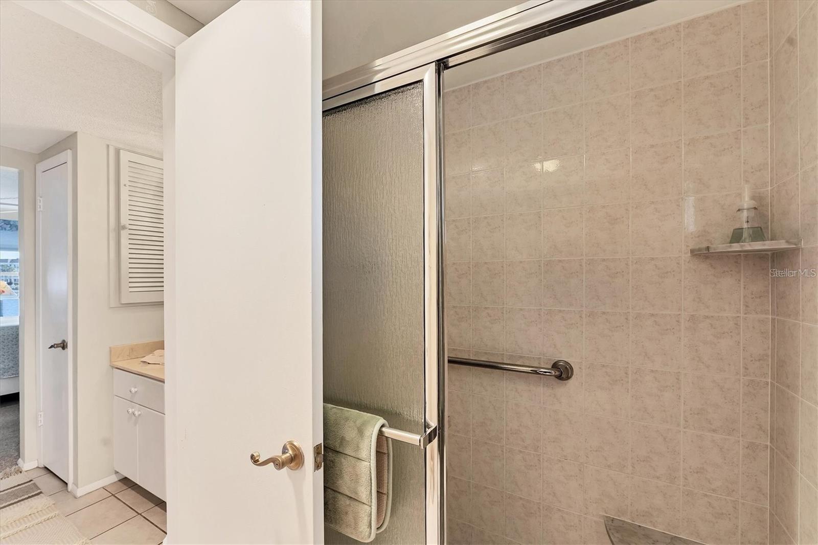 Image 20 of 69 For 4350 Chatham Drive 106