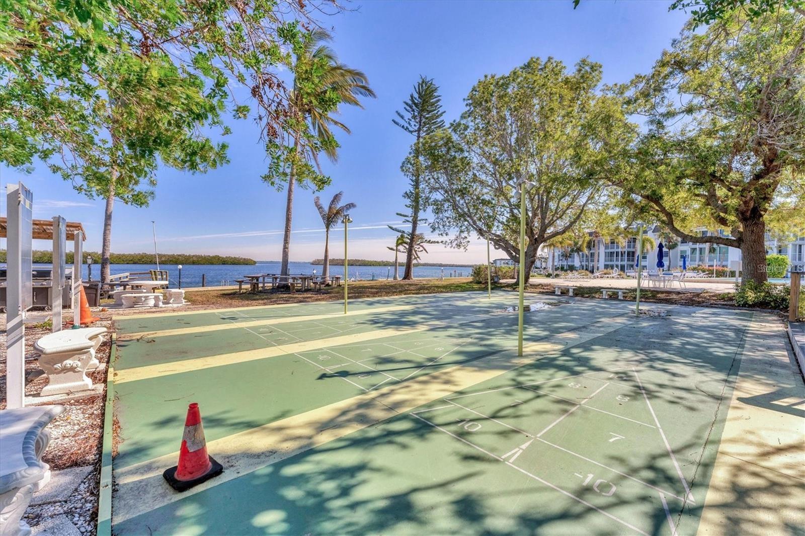 Image 49 of 69 For 4350 Chatham Drive 106