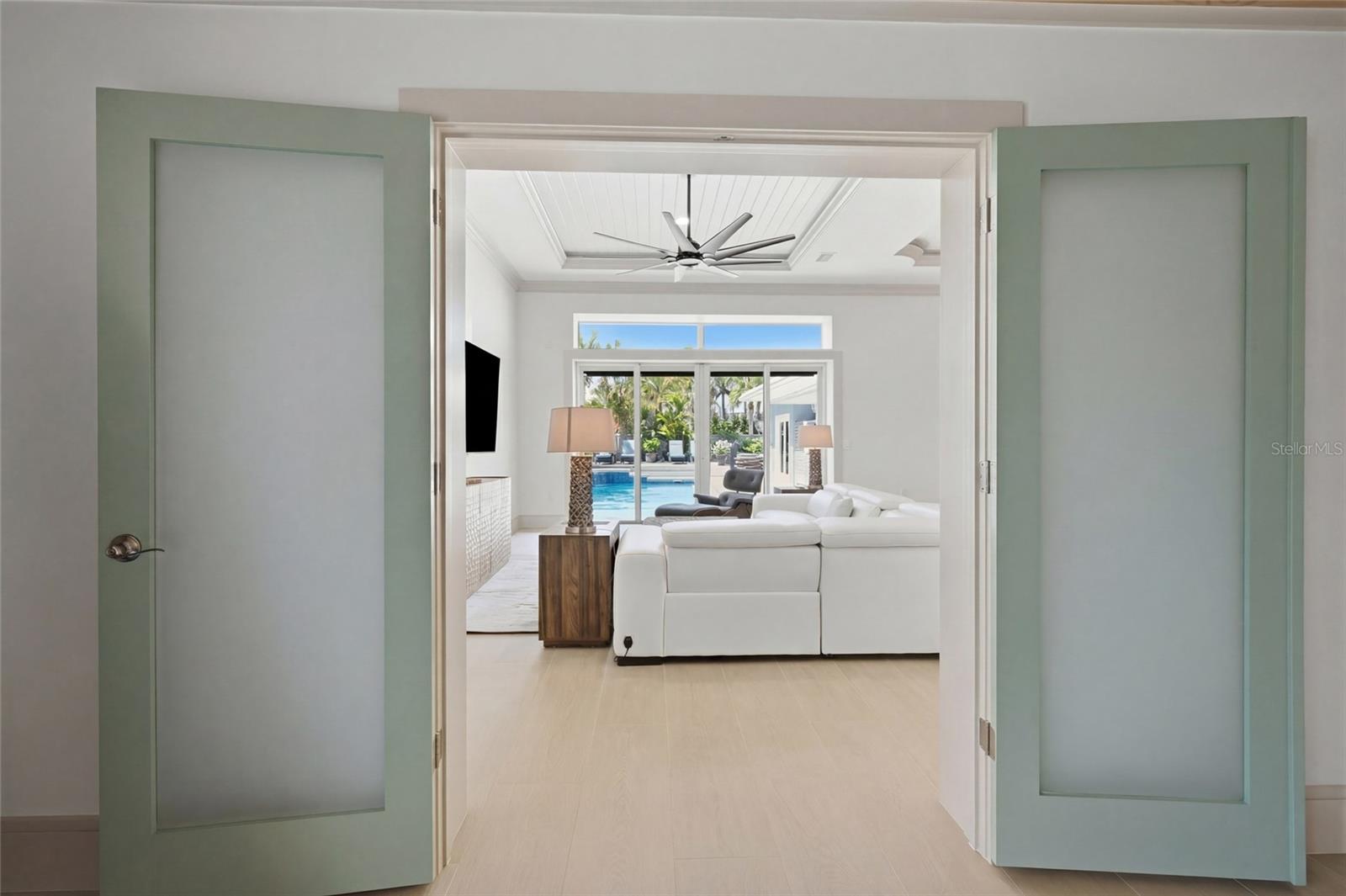 Image 14 of 43 For 408 Jackson Drive