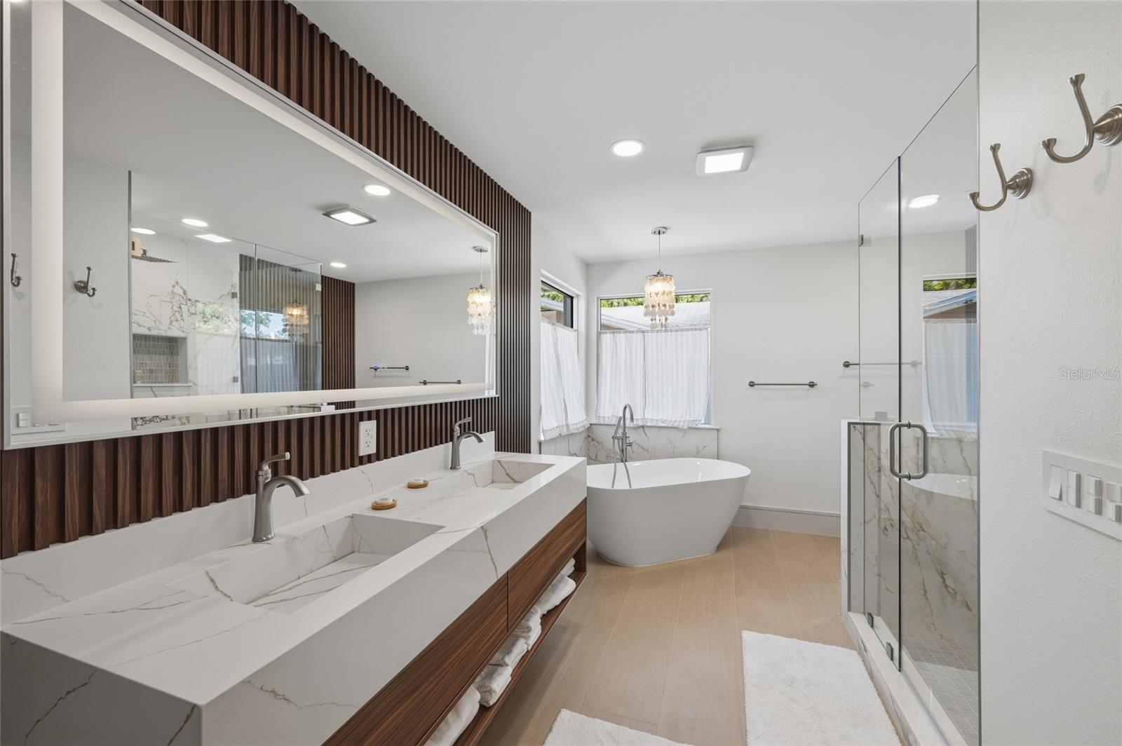 Image 16 of 43 For 408 Jackson Drive