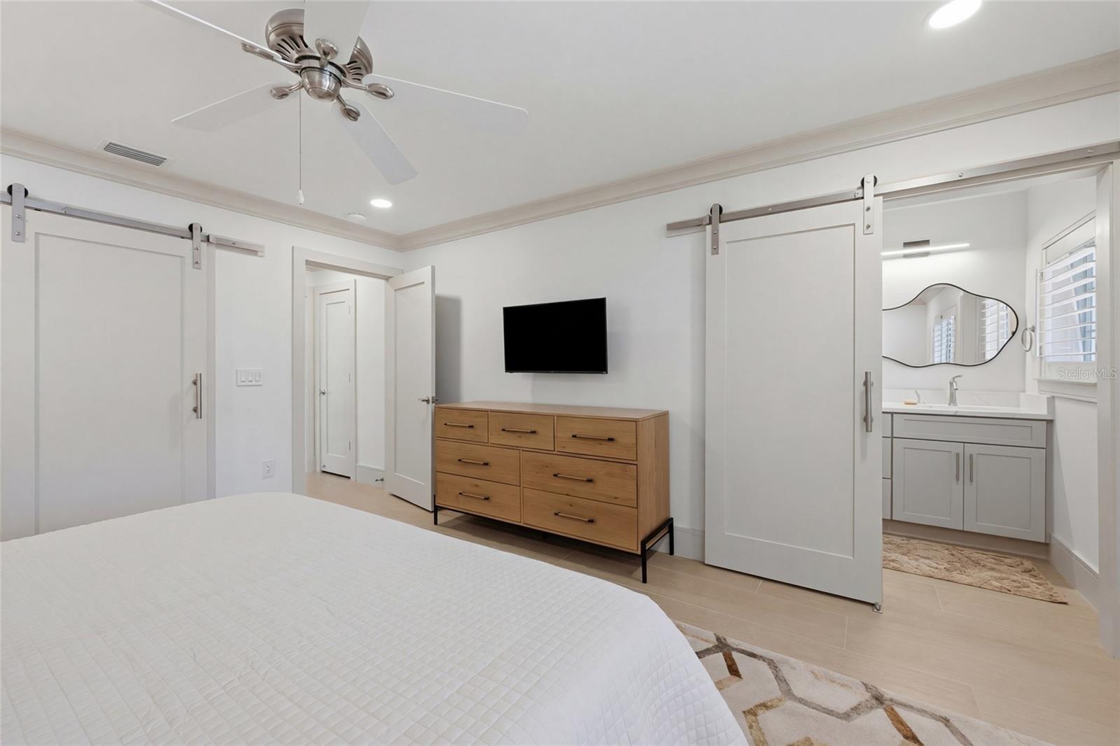 Image 21 of 43 For 408 Jackson Drive