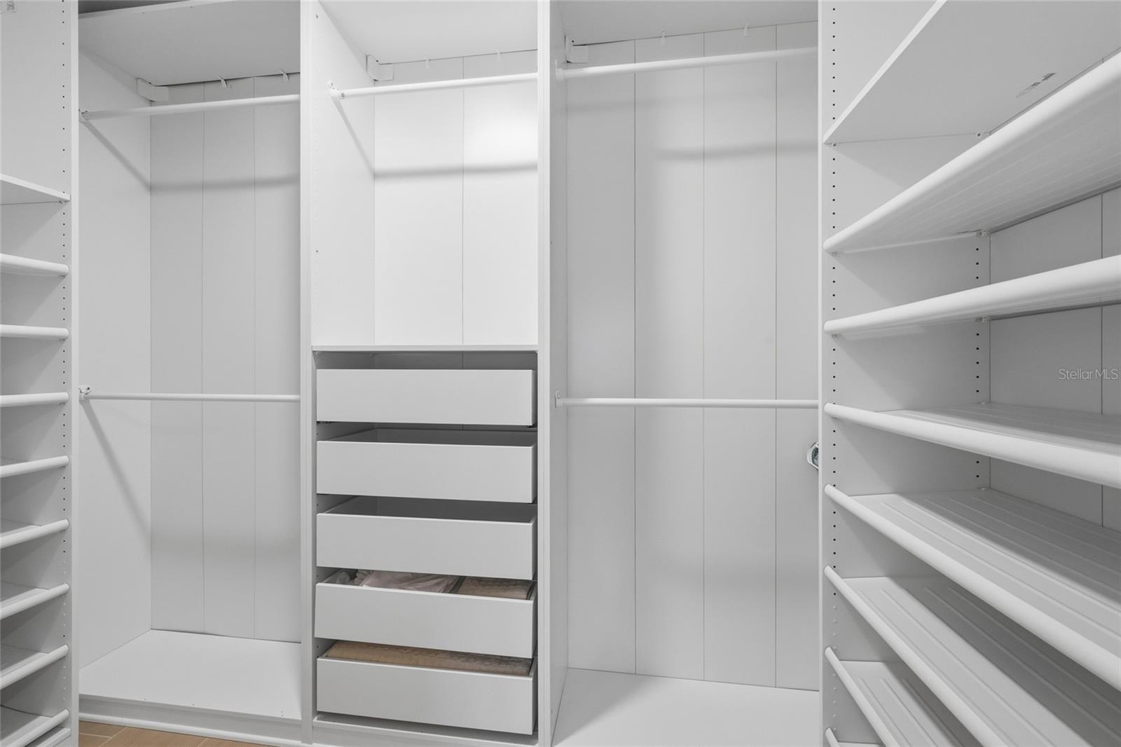 Image 23 of 43 For 408 Jackson Drive