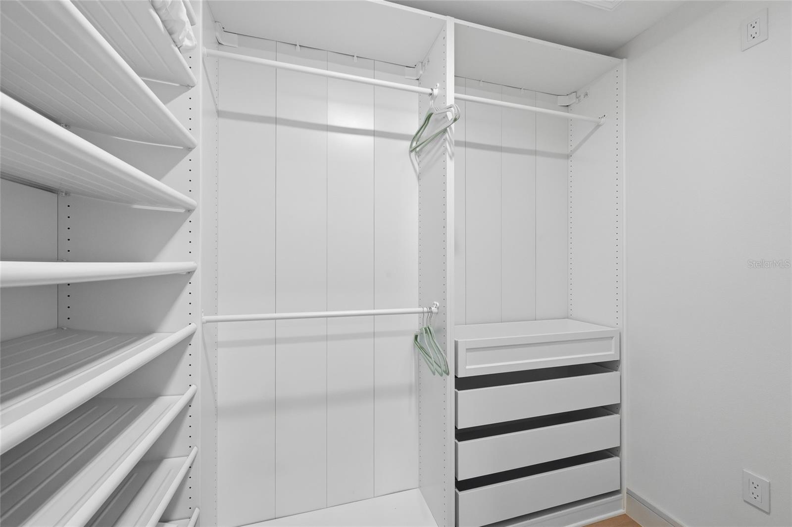 Image 25 of 43 For 408 Jackson Drive