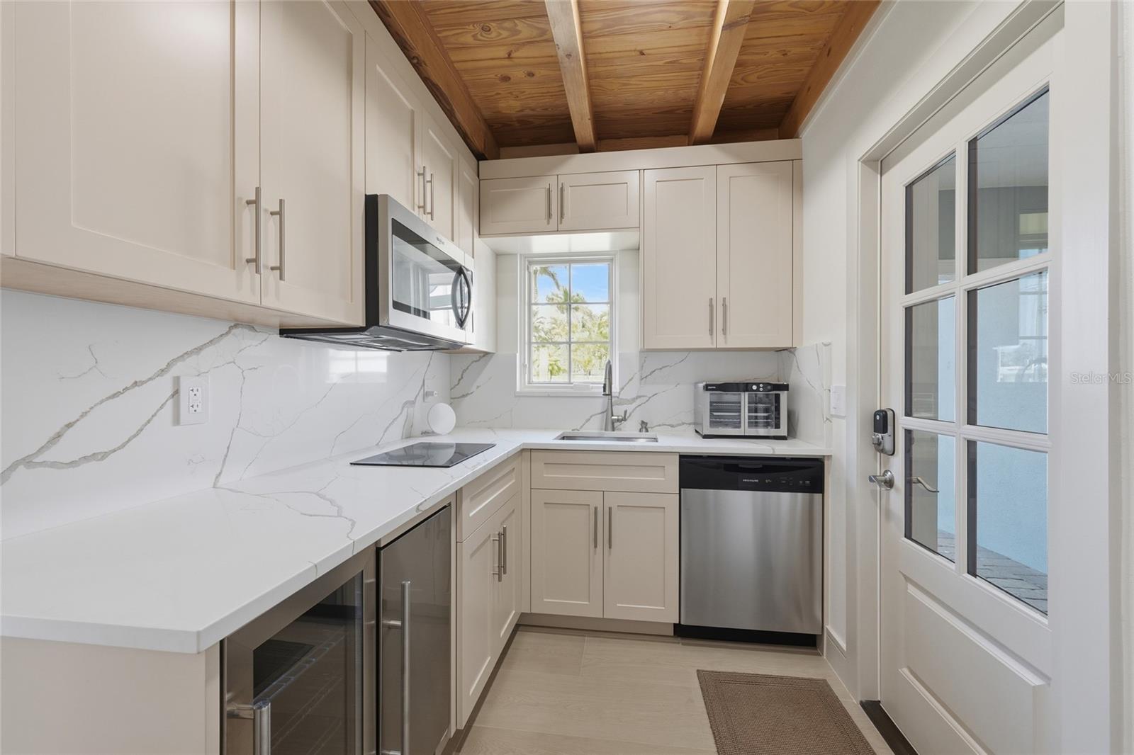 Image 30 of 43 For 408 Jackson Drive