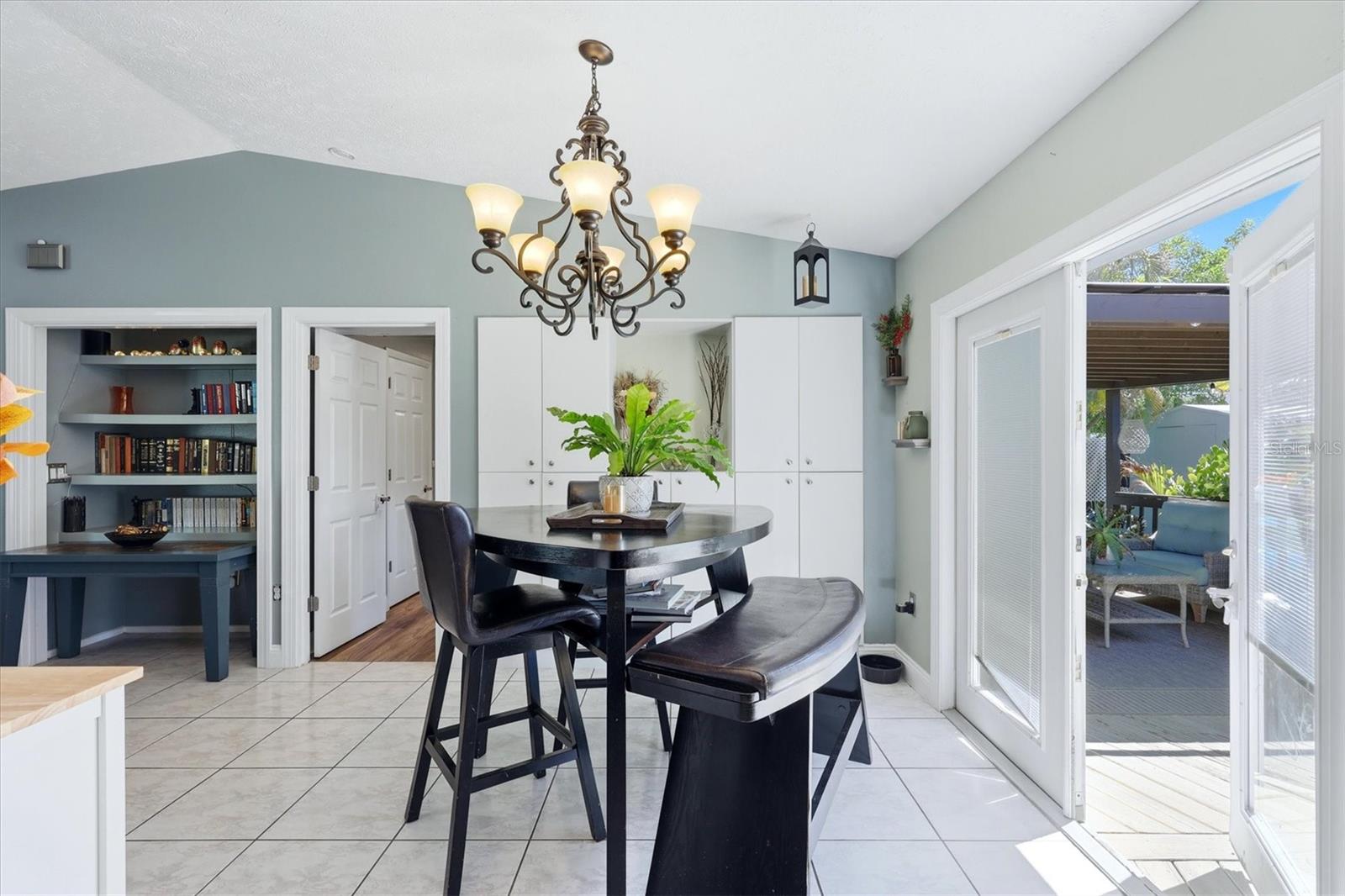 Image 10 of 30 For 4478 Longford Drive