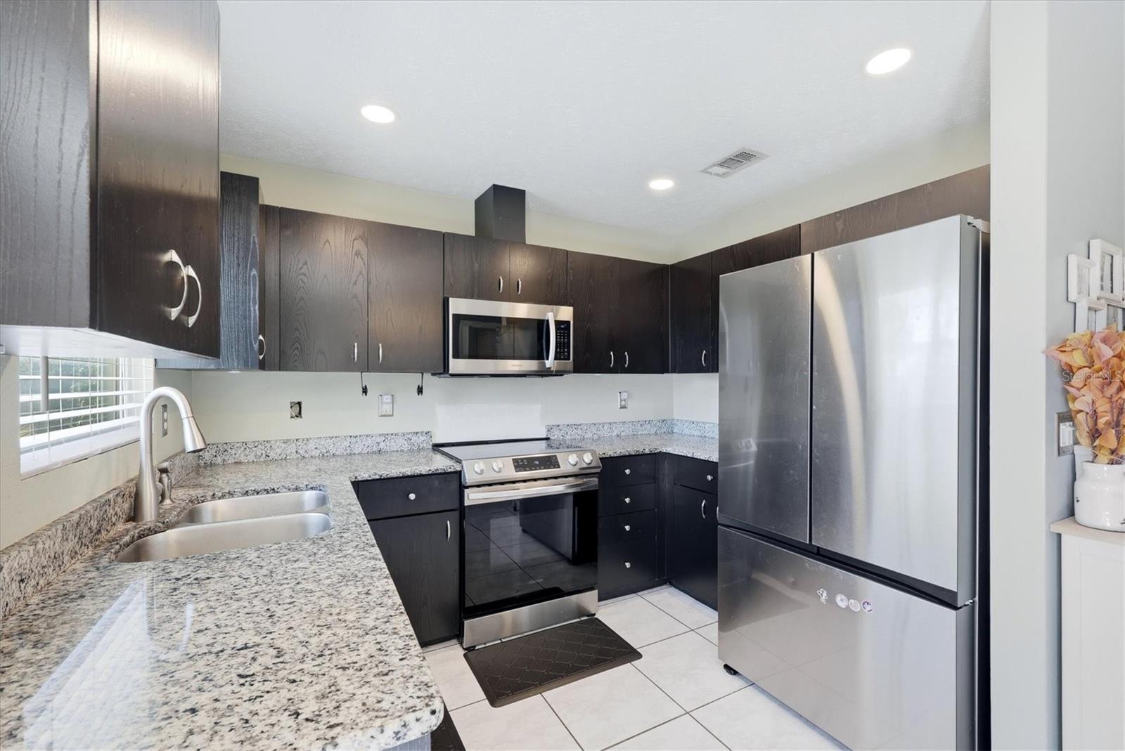 Image 13 of 30 For 4478 Longford Drive