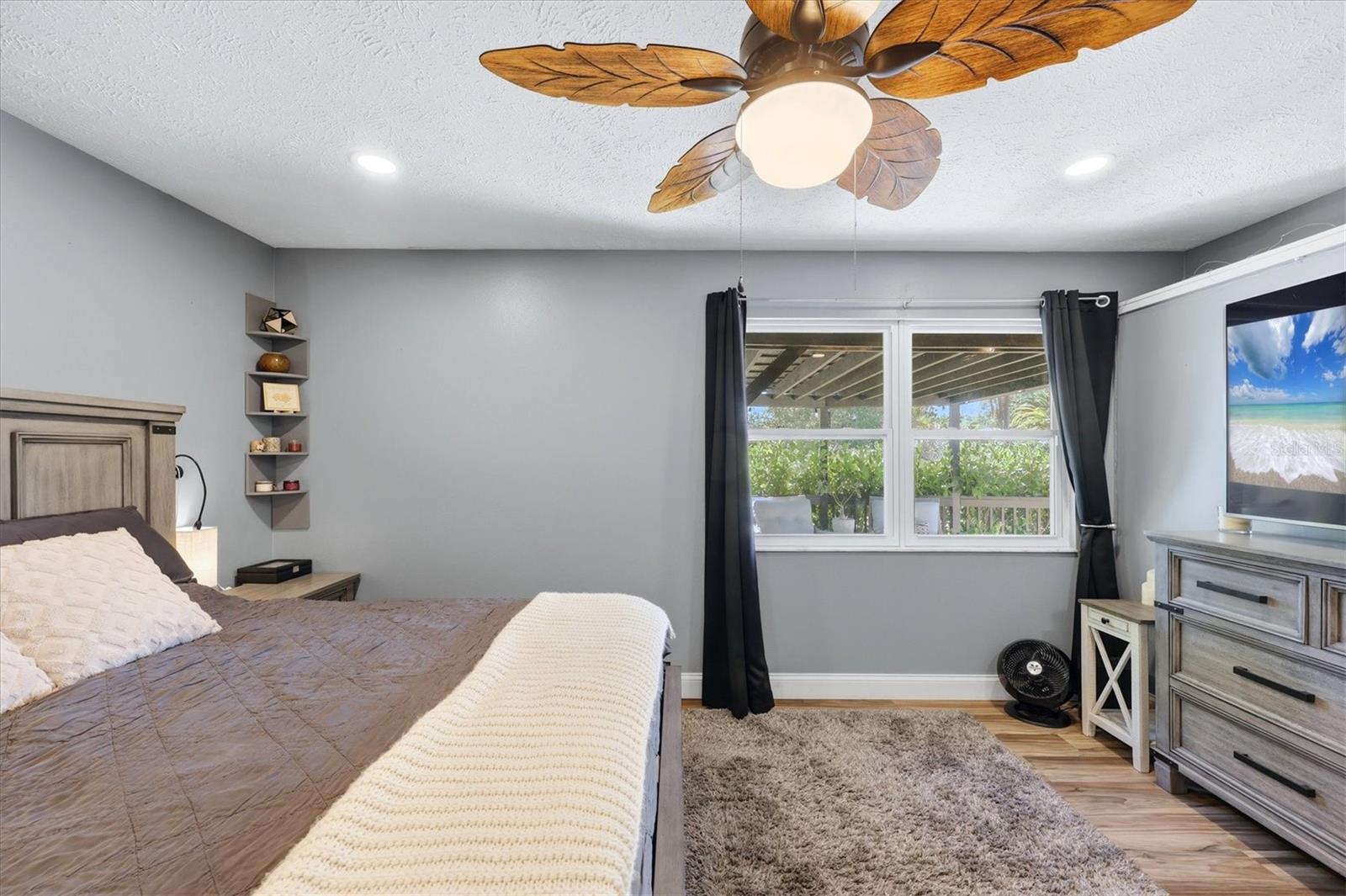 Image 15 of 30 For 4478 Longford Drive