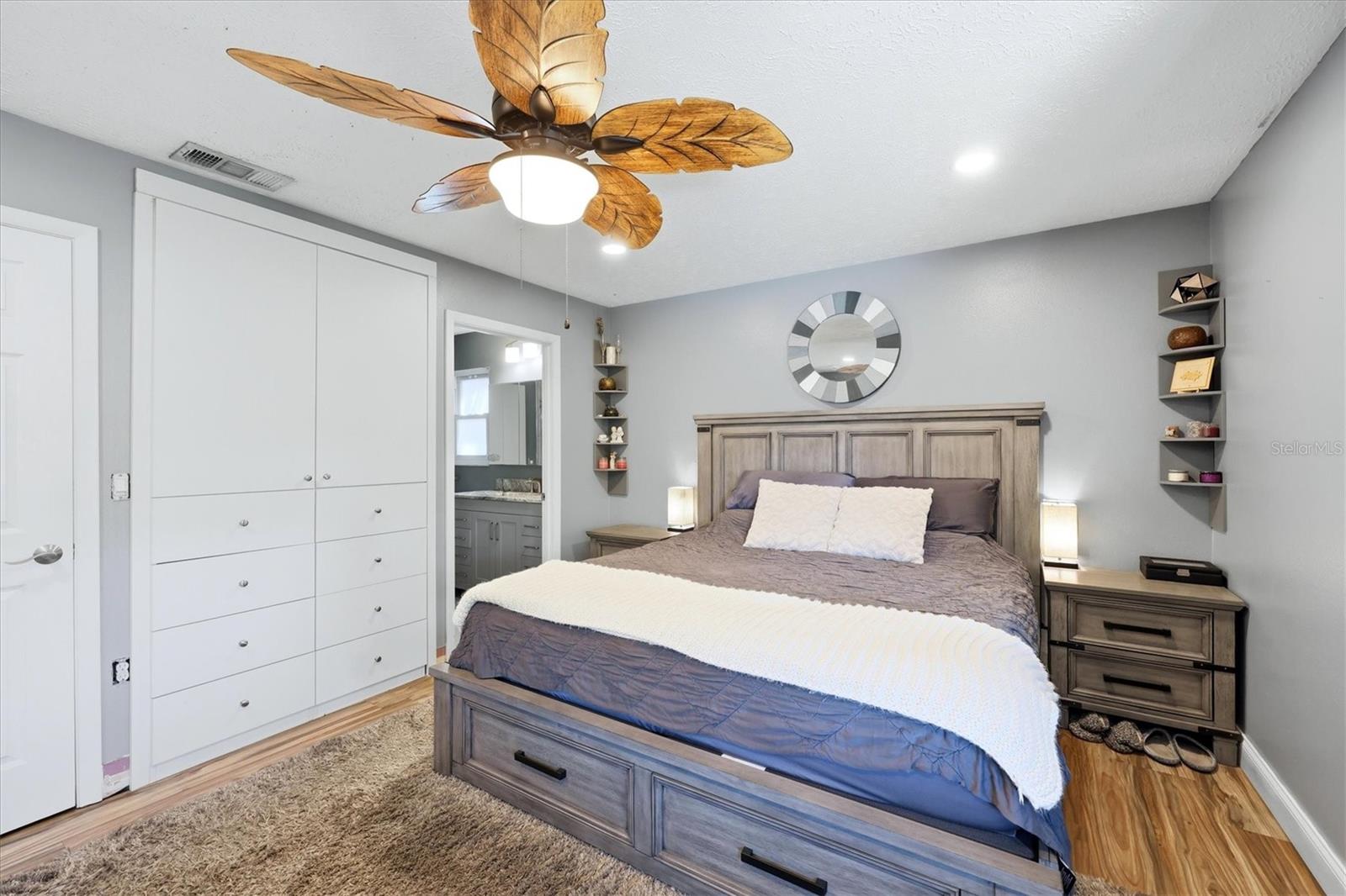 Image 16 of 30 For 4478 Longford Drive