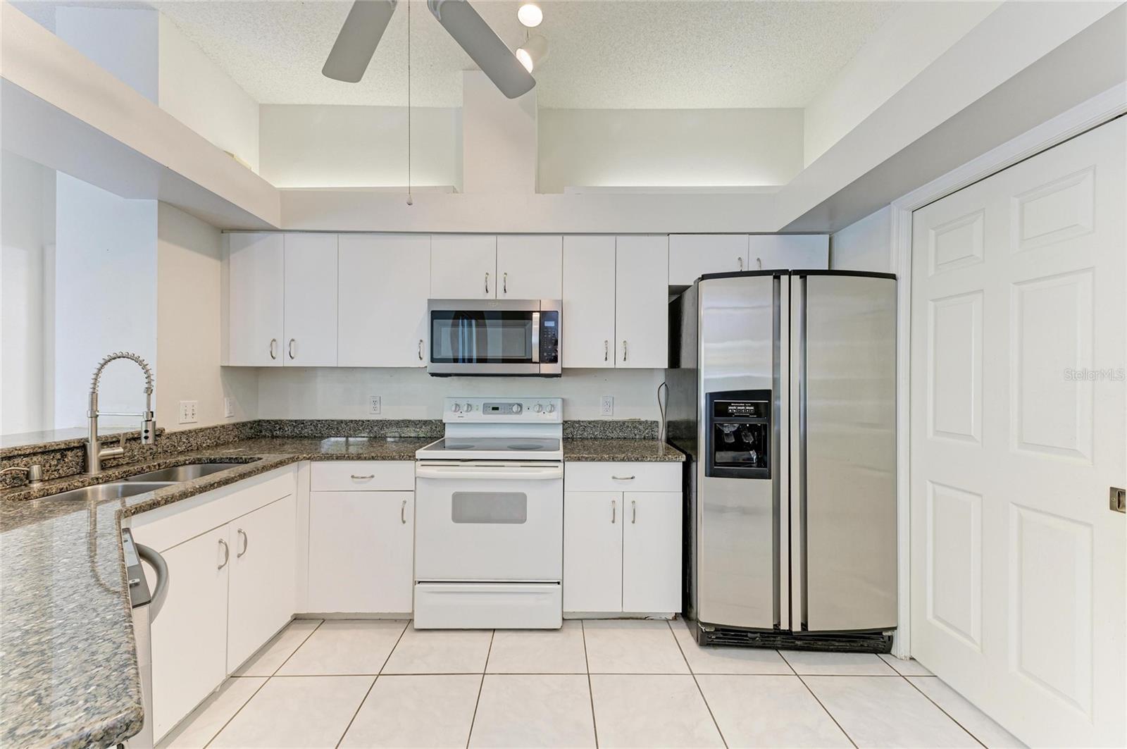 Image 11 of 41 For 4805 76th Court E