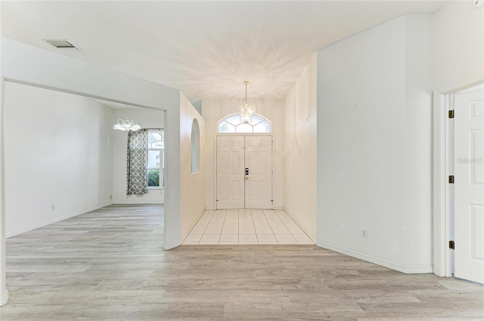 Image 5 of 41 For 4805 76th Court E