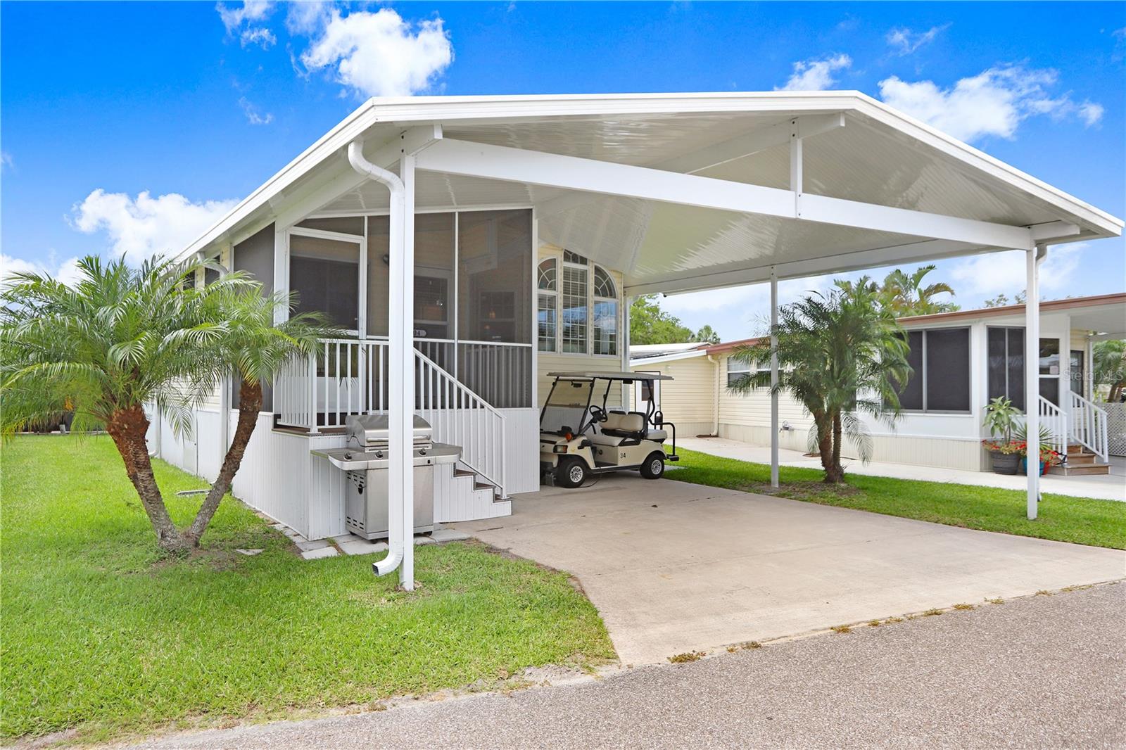 Image 4 of 28 For 3333 26th Avenue E 1104