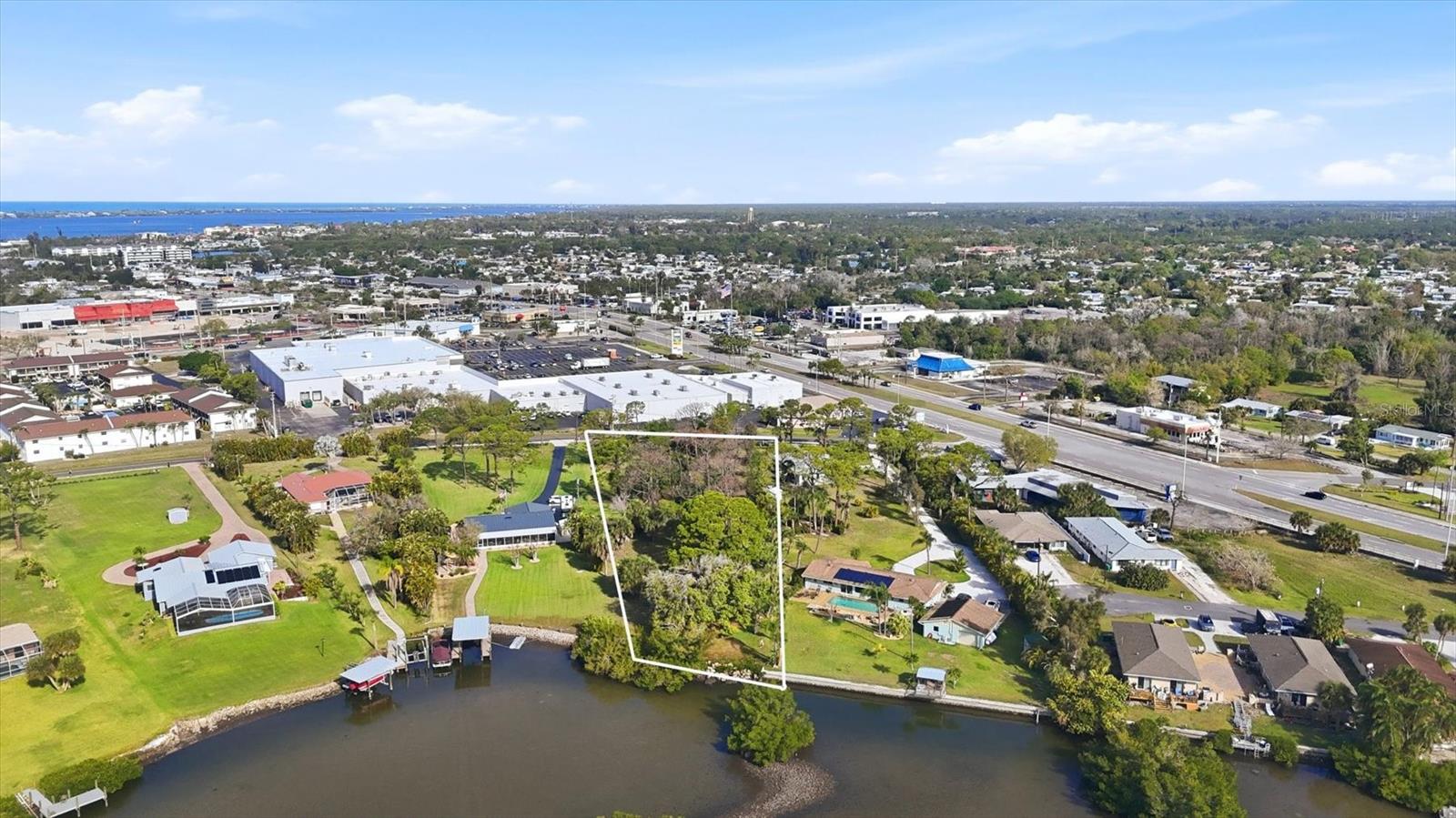 Image 2 of 12 For 1455 Manor Road