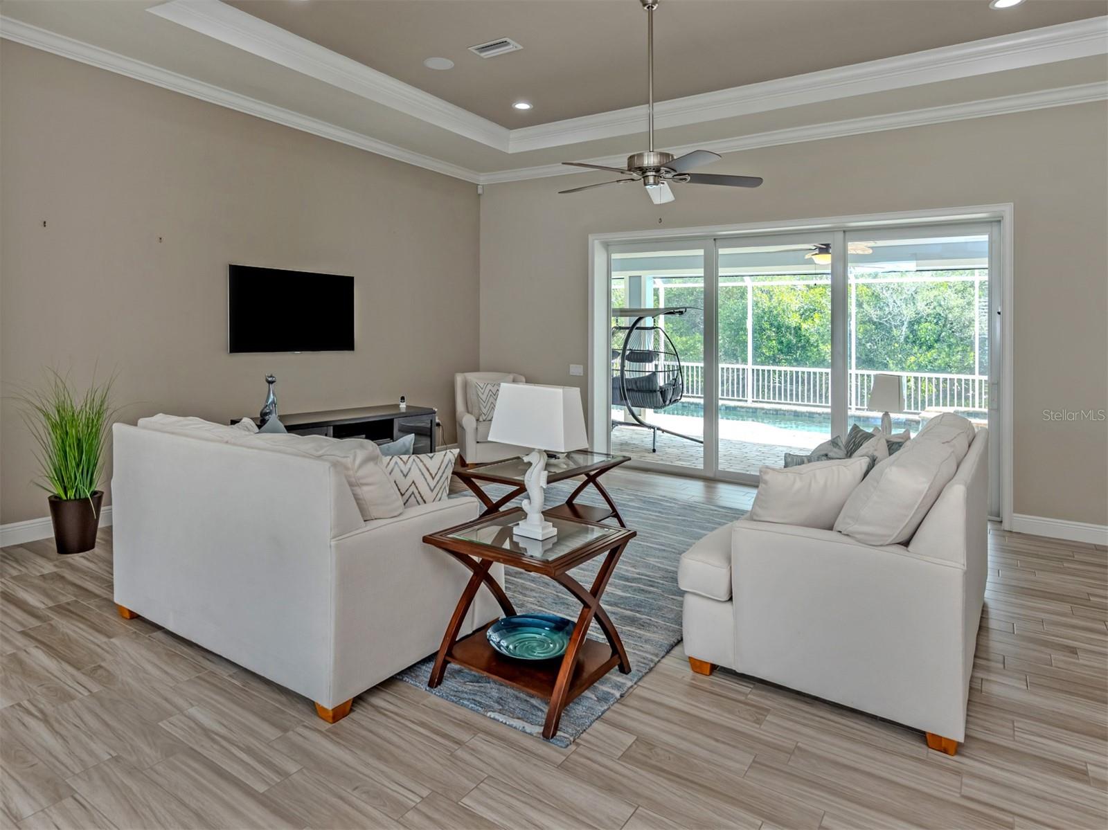 Image 10 of 93 For 18060 Wooden Skiff Court